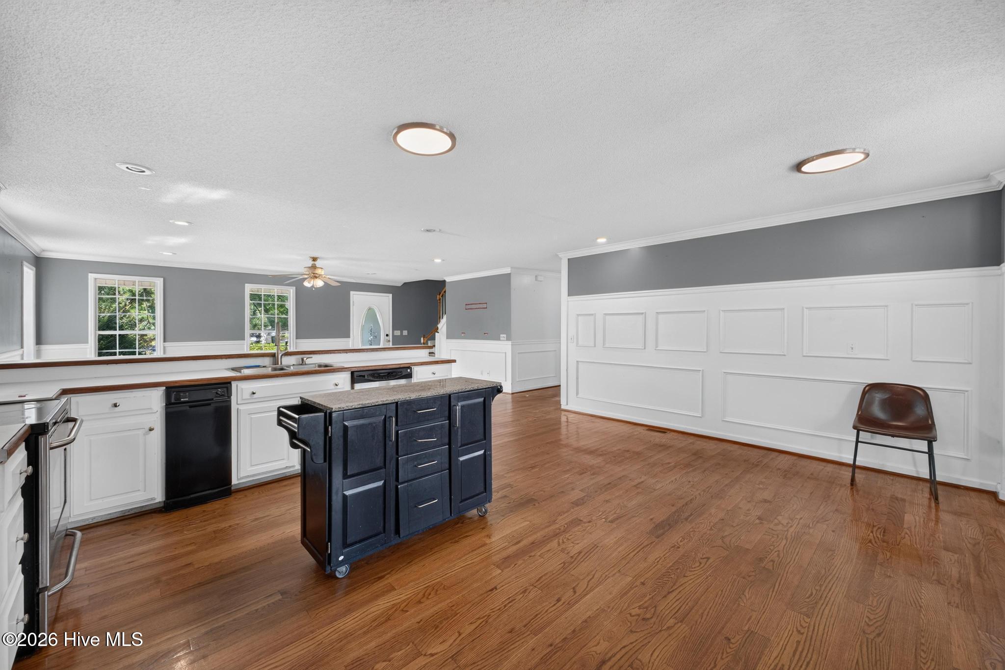 1072 Meadow Lane Property Photo 13
