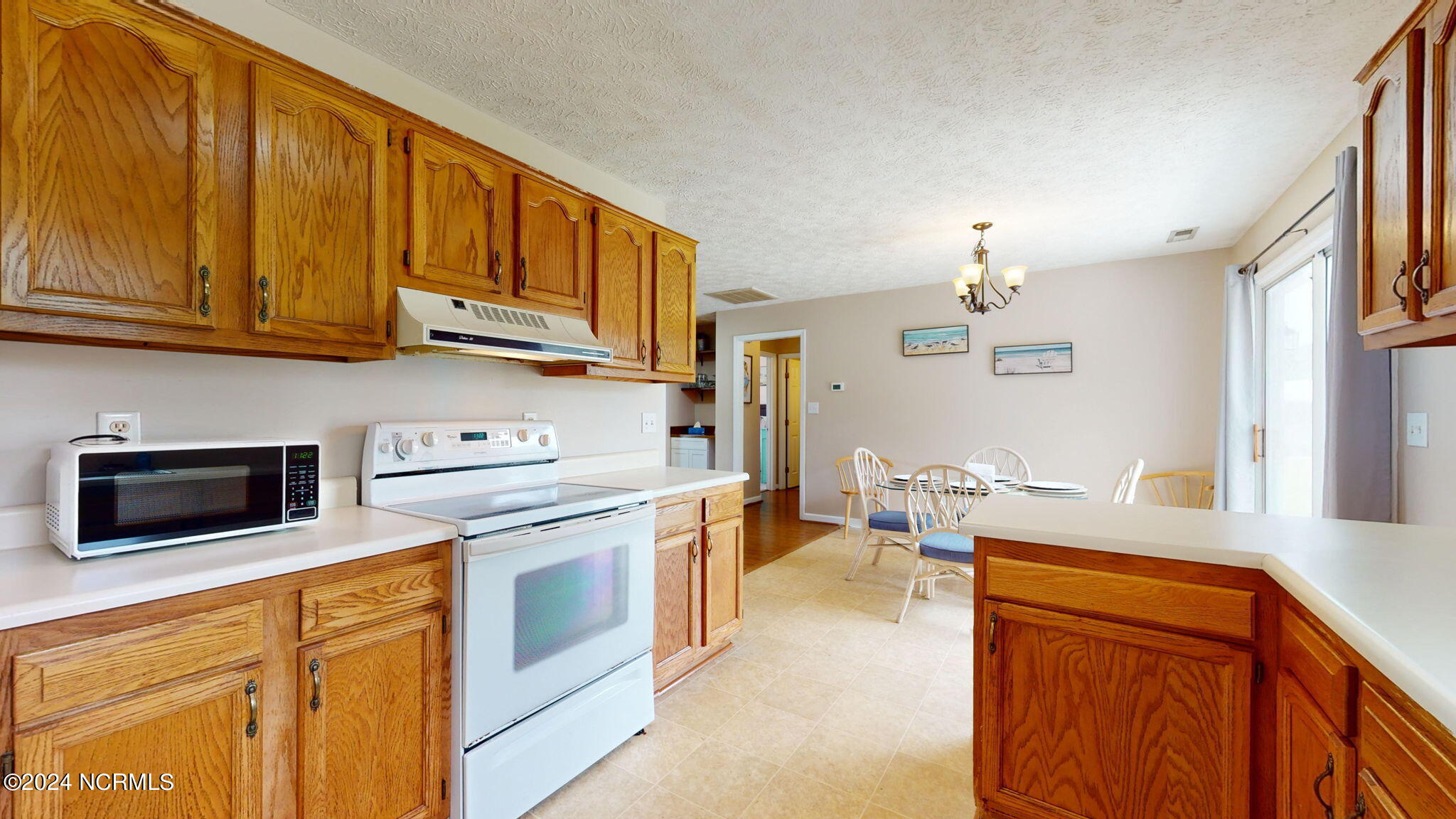 177 Avis Drive Property Photo 17