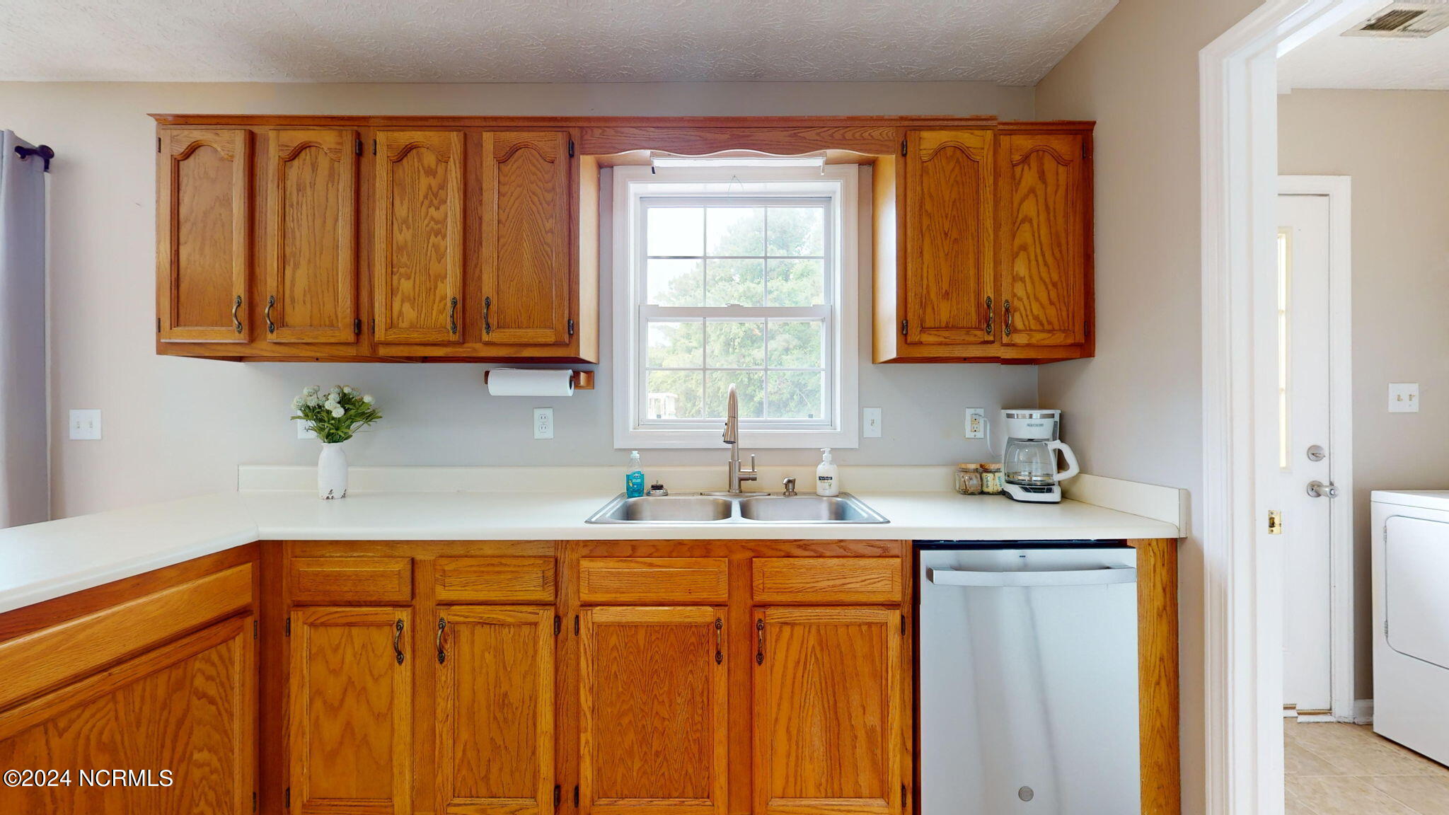 177 Avis Drive Property Photo 18