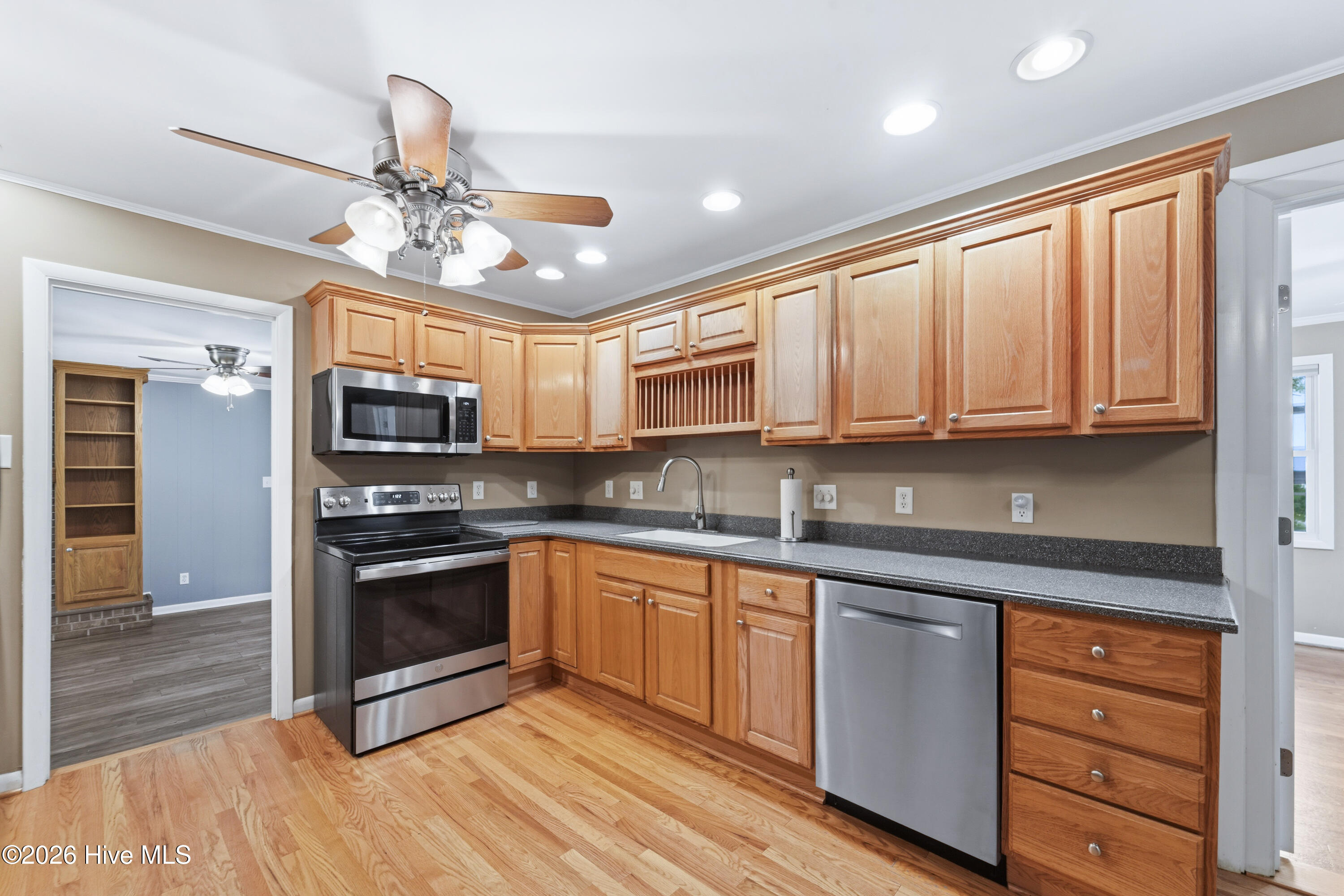 203 Brookview Drive Property Photo 19
