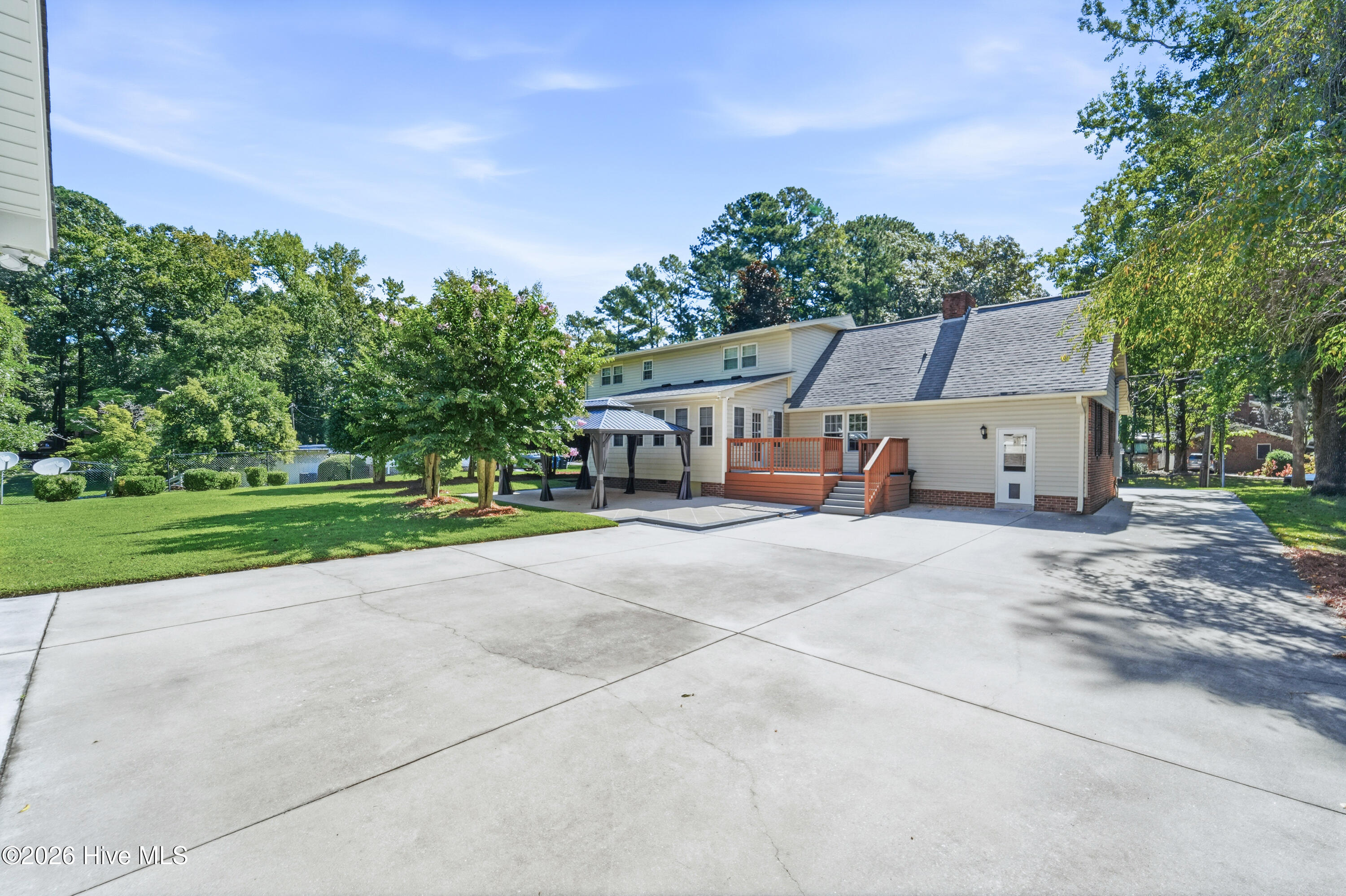 203 Brookview Drive Property Photo 54