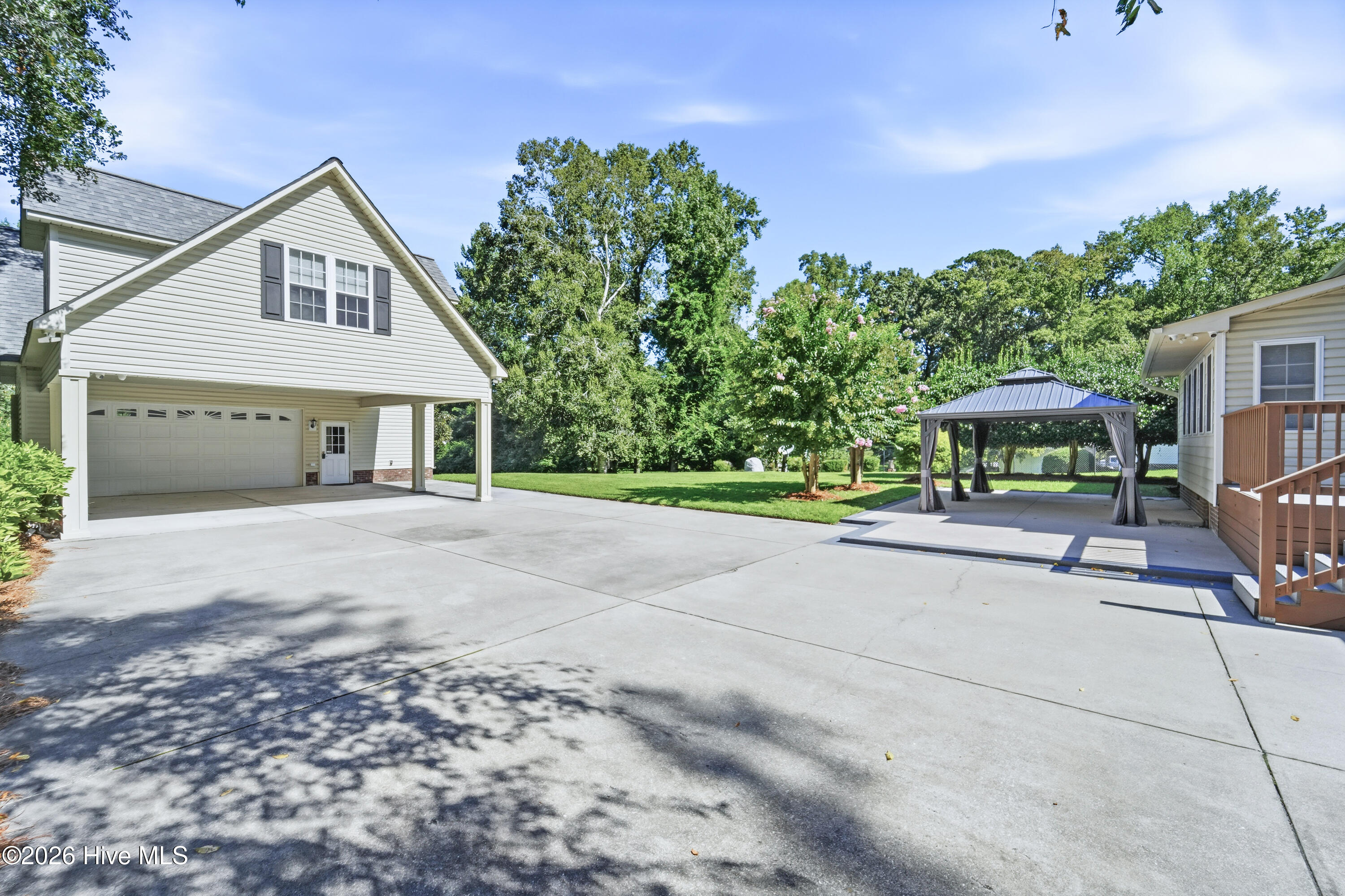203 Brookview Drive Property Photo 63