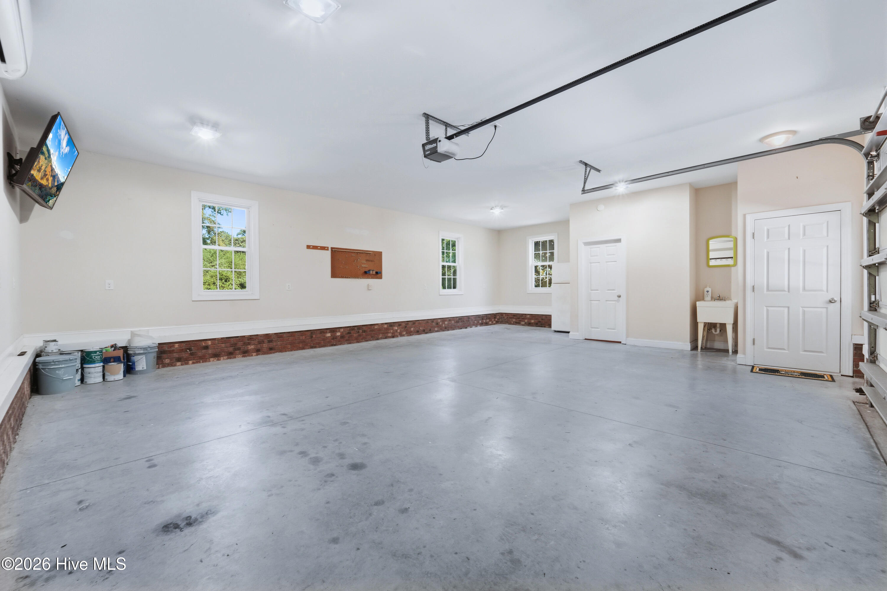 203 Brookview Drive Property Photo 65