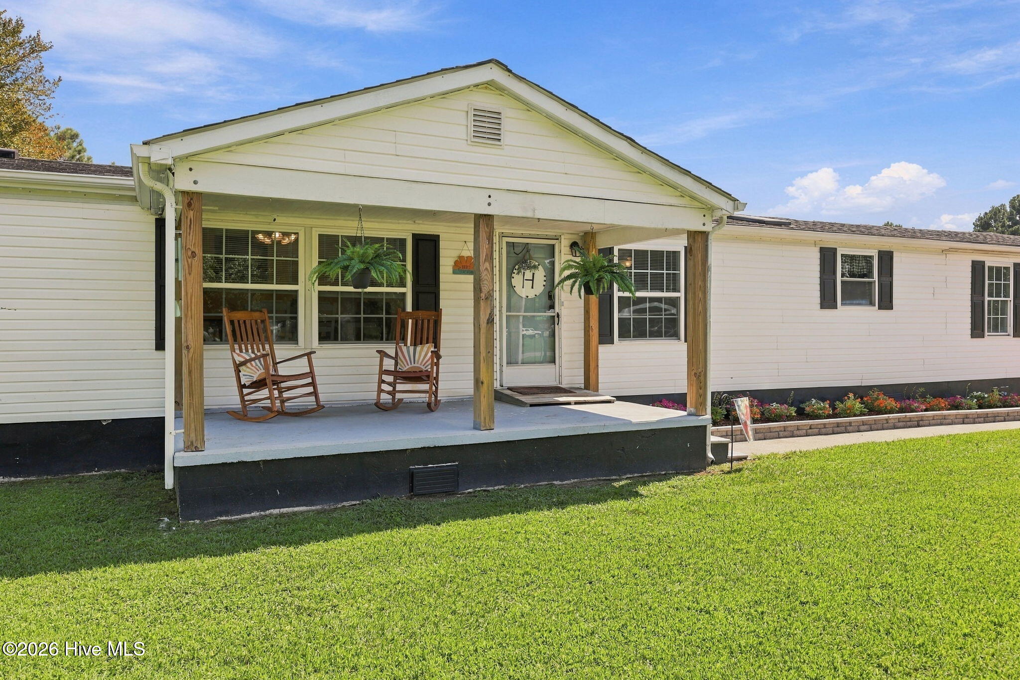 1022 Davis Road Property Photo 1