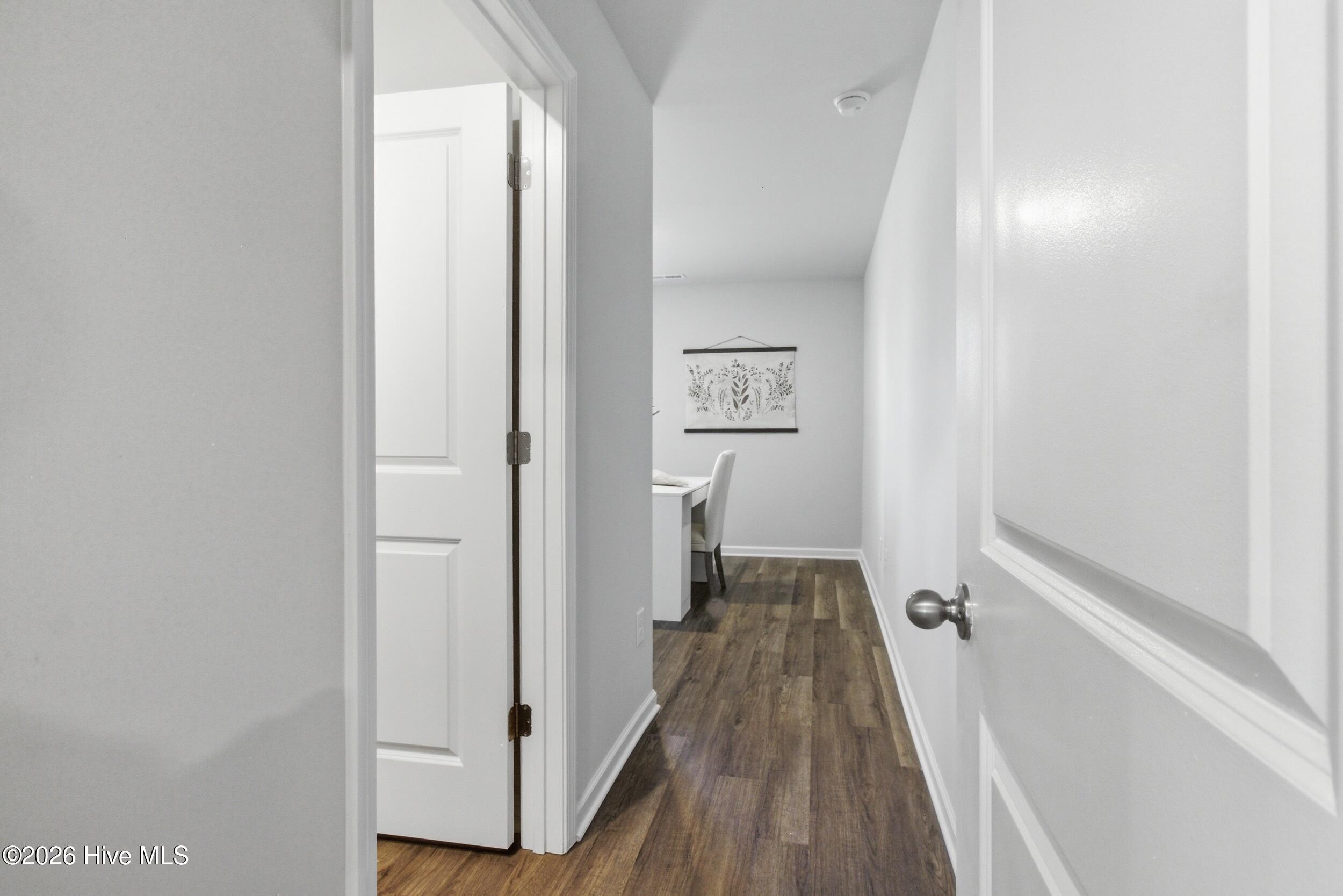 169 N Squires Lane Property Photo 12