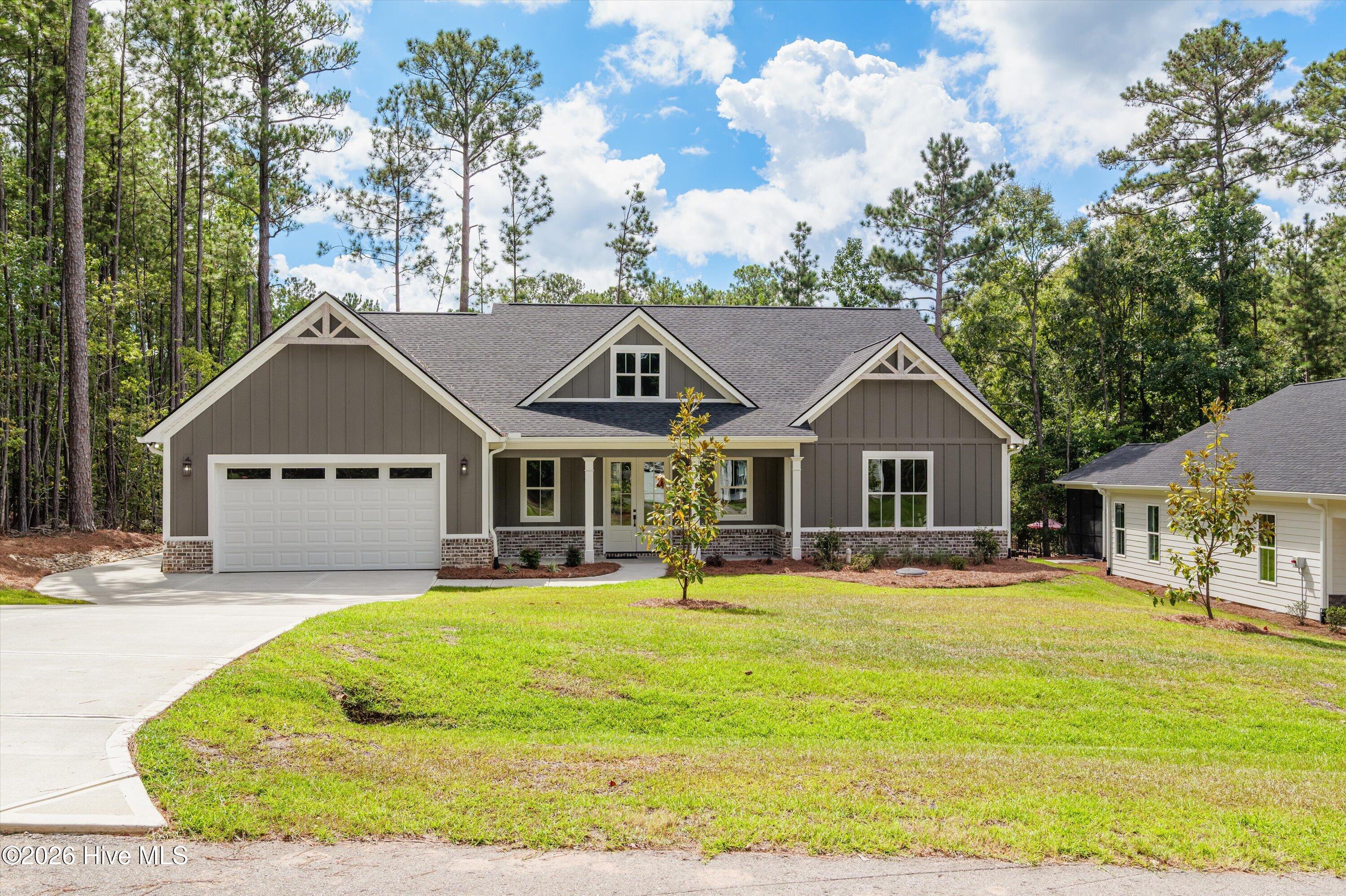 306 Clipper Trace Property Photo 1