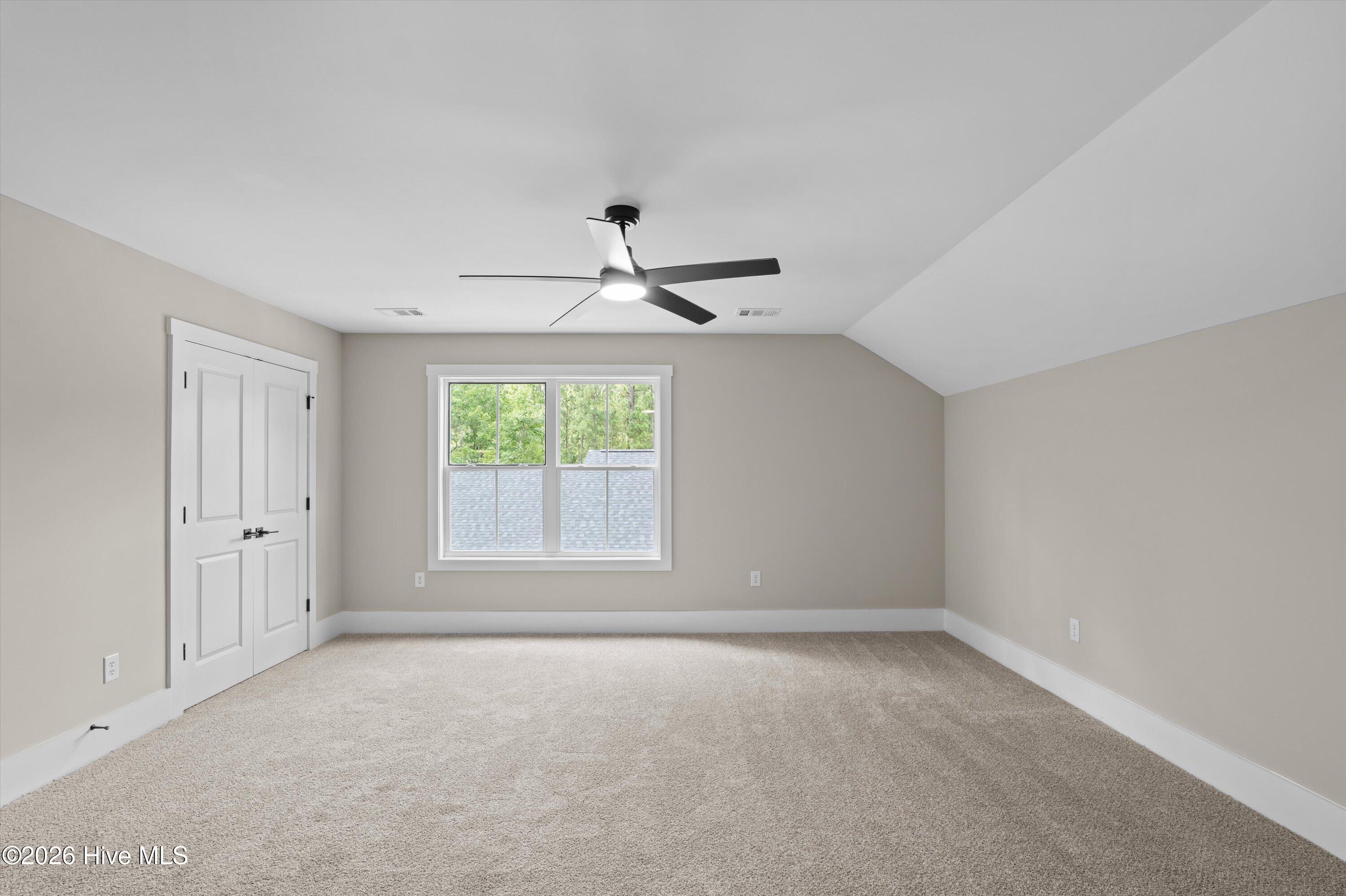 306 Clipper Trace Property Photo 43