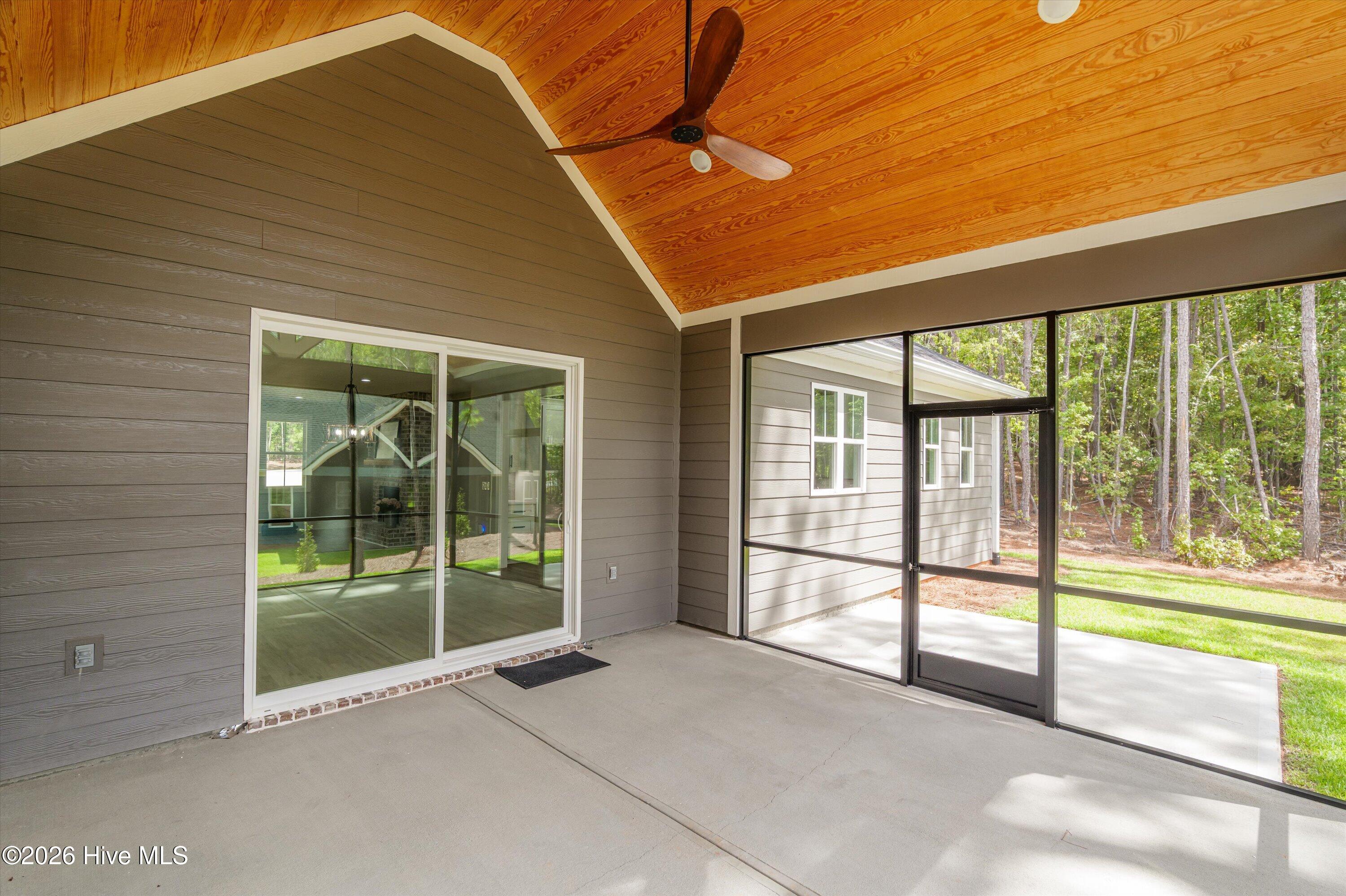 306 Clipper Trace Property Photo 52