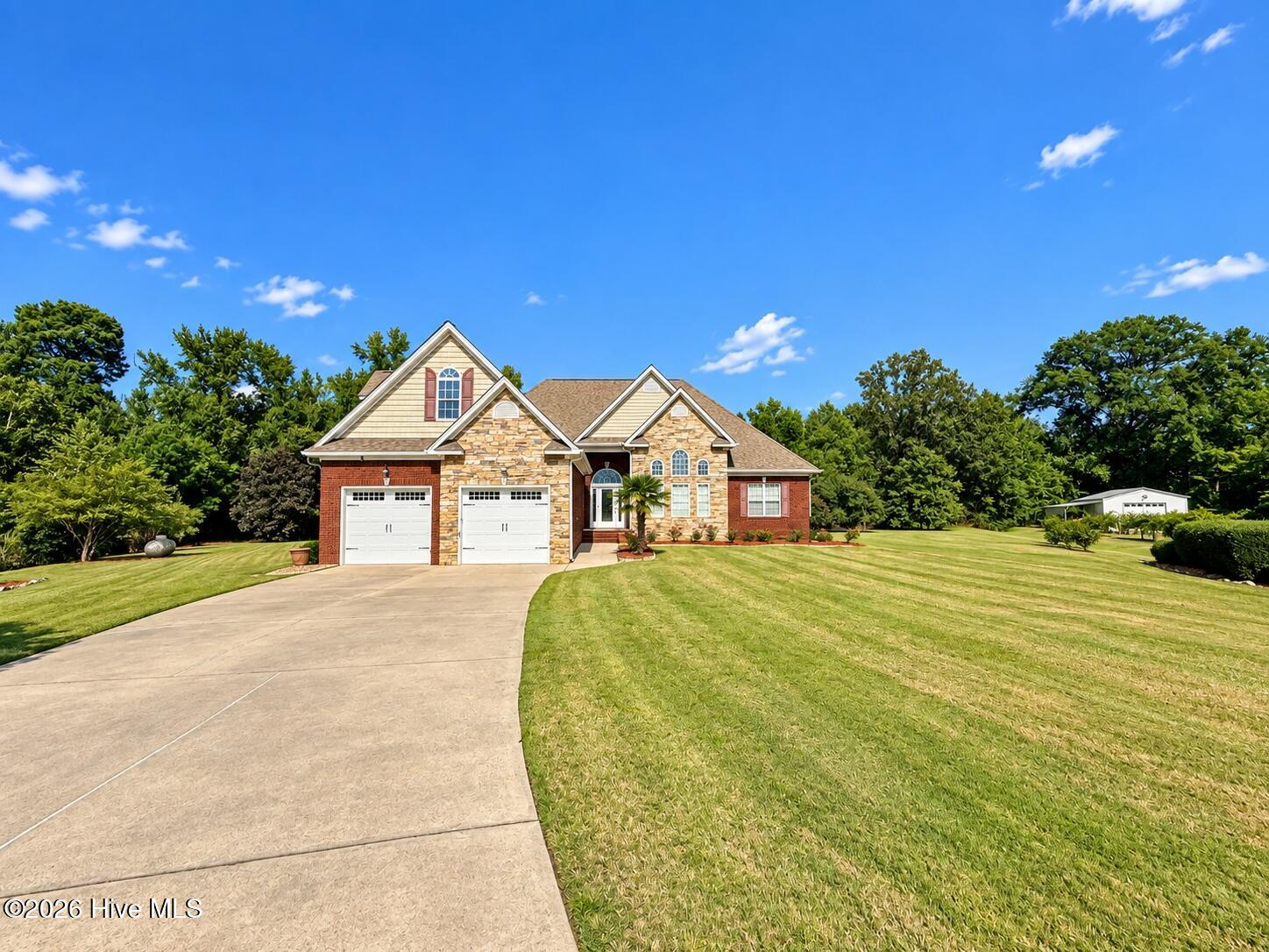 303 John Deere Drive Property Photo 1