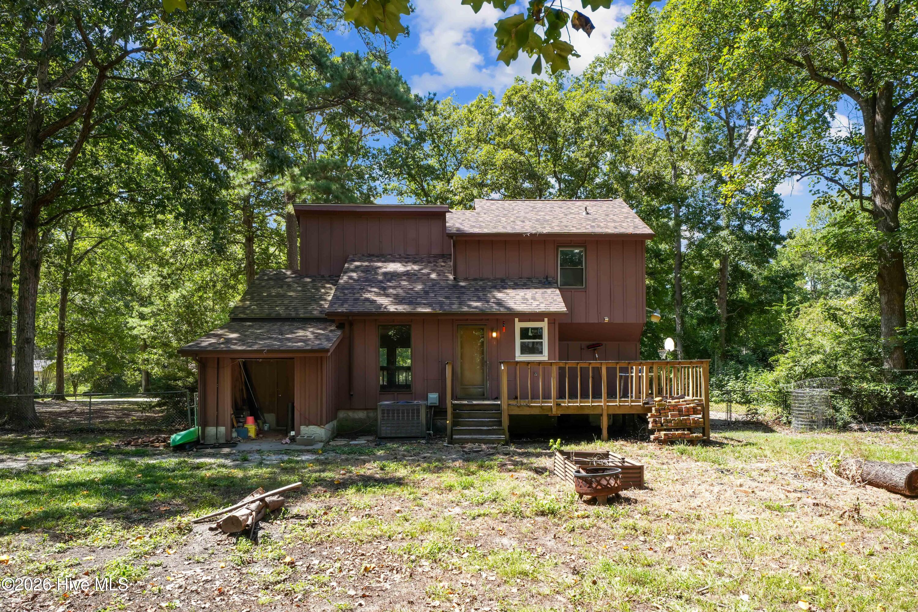 403 White Oak Road Property Photo 5