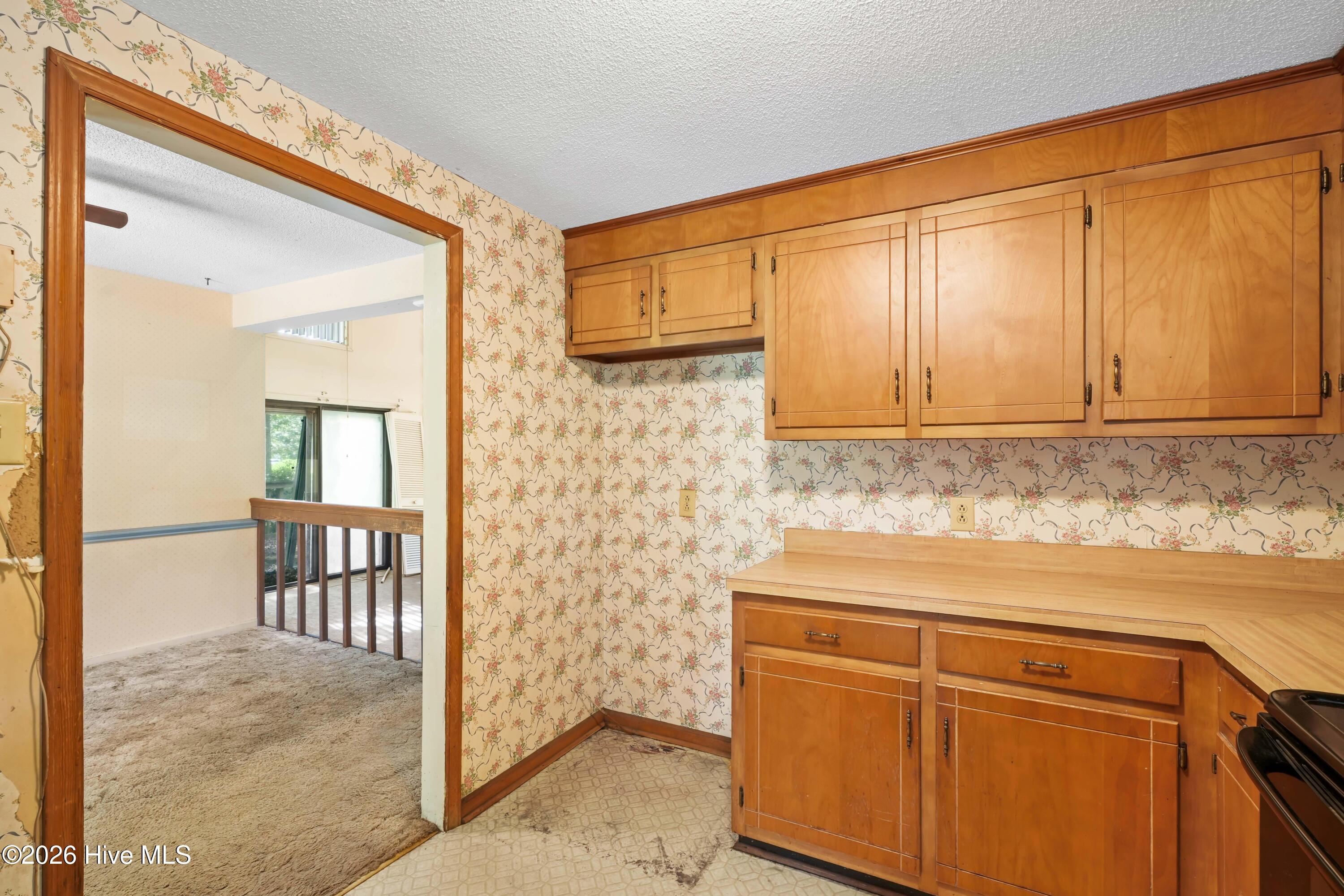 403 White Oak Road Property Photo 16