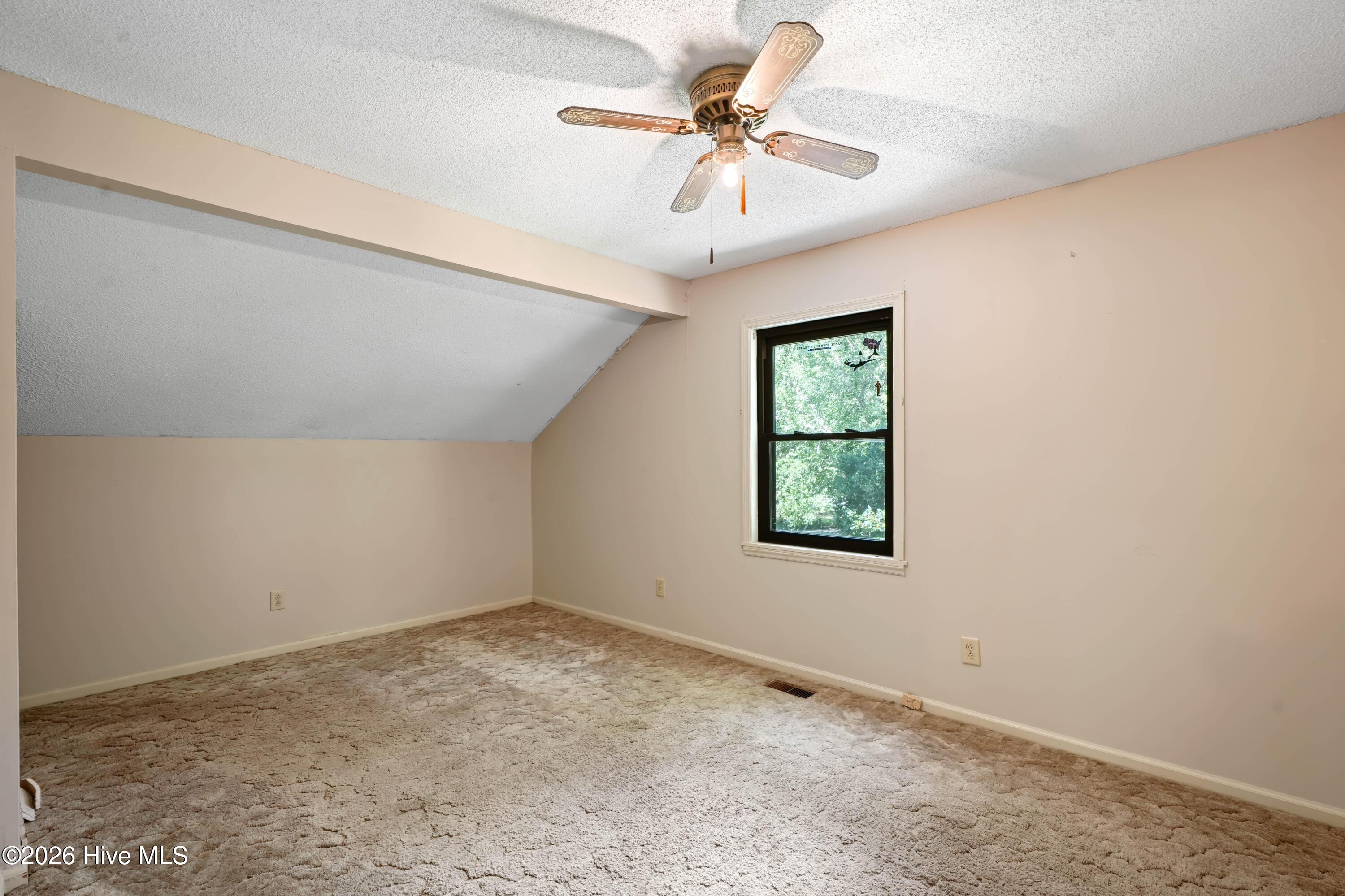 403 White Oak Road Property Photo 25