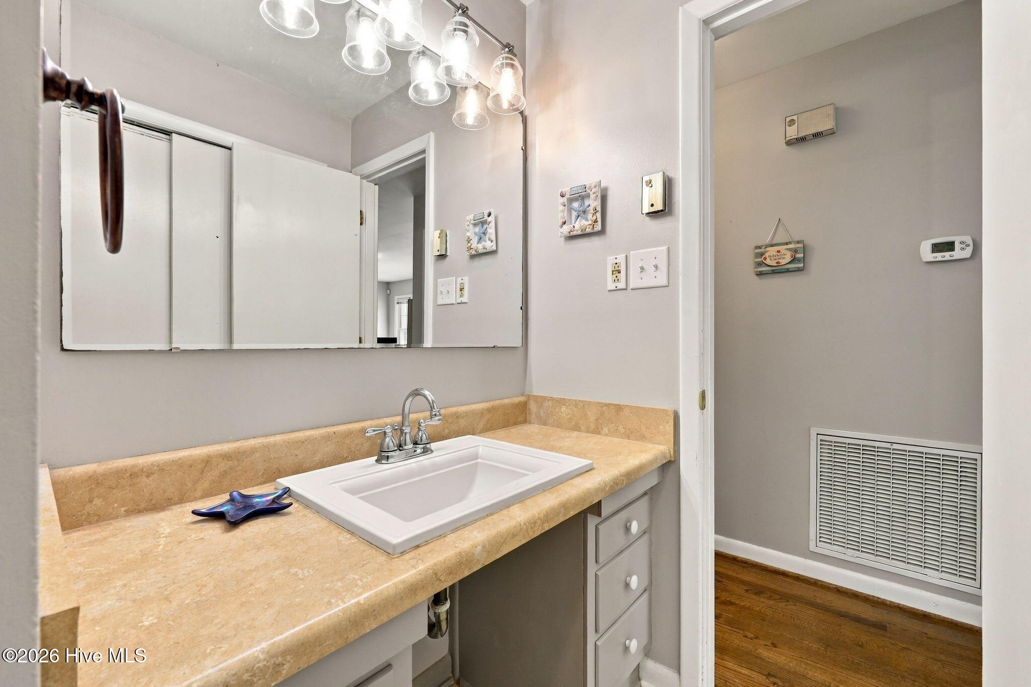 203 Mercer Road Property Photo 19