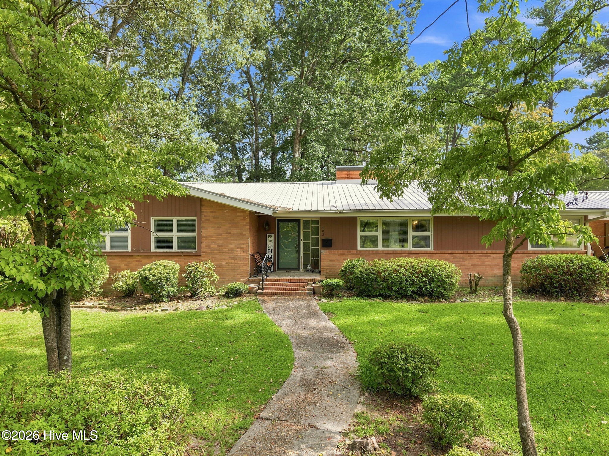 402 E Vance Street Property Photo 42