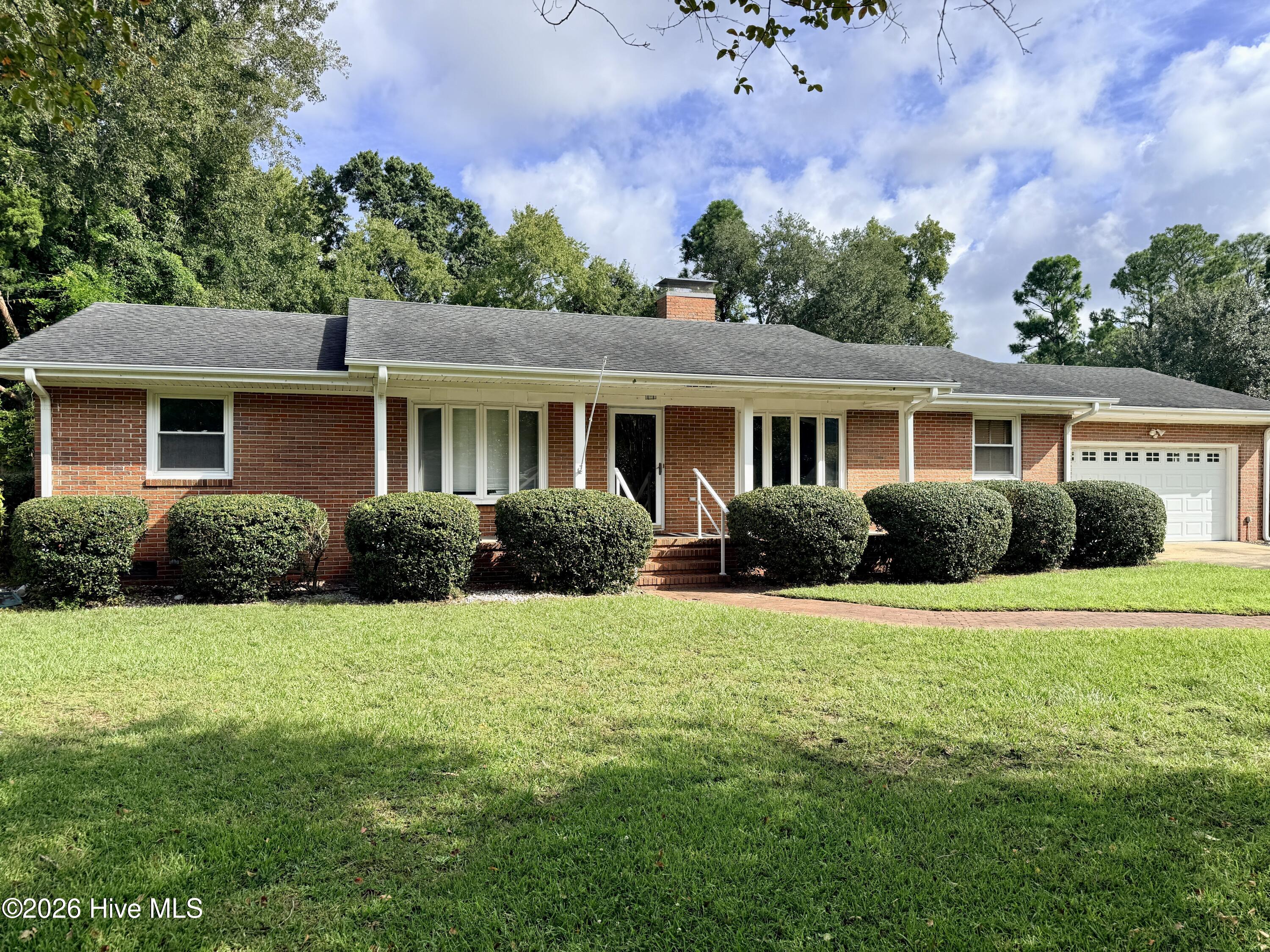4825 College Acres Drive Property Photo 1