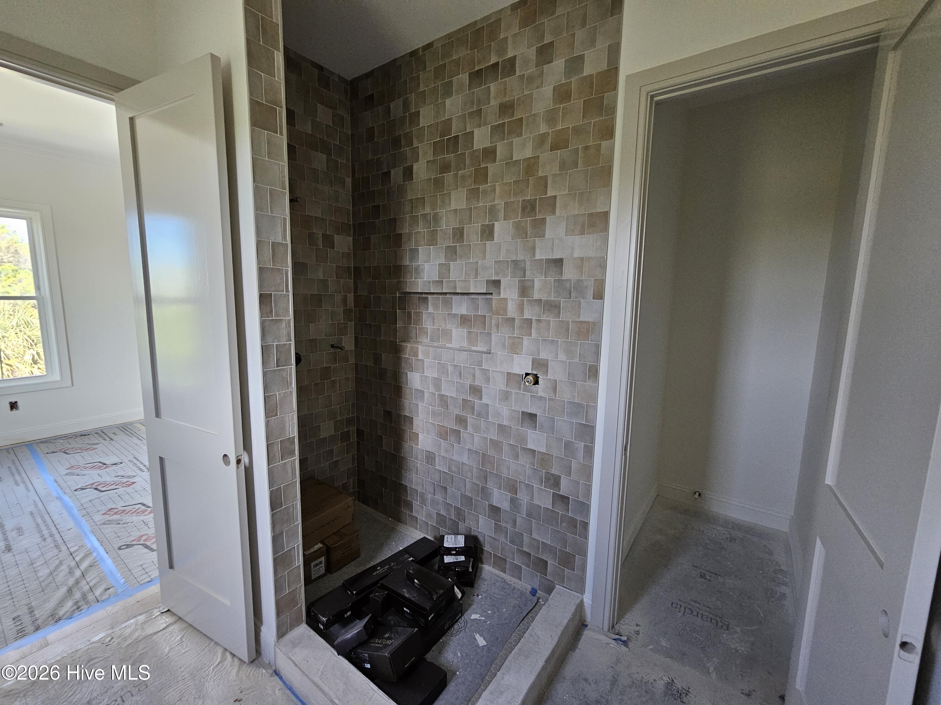 716 Federal Road Property Photo 11