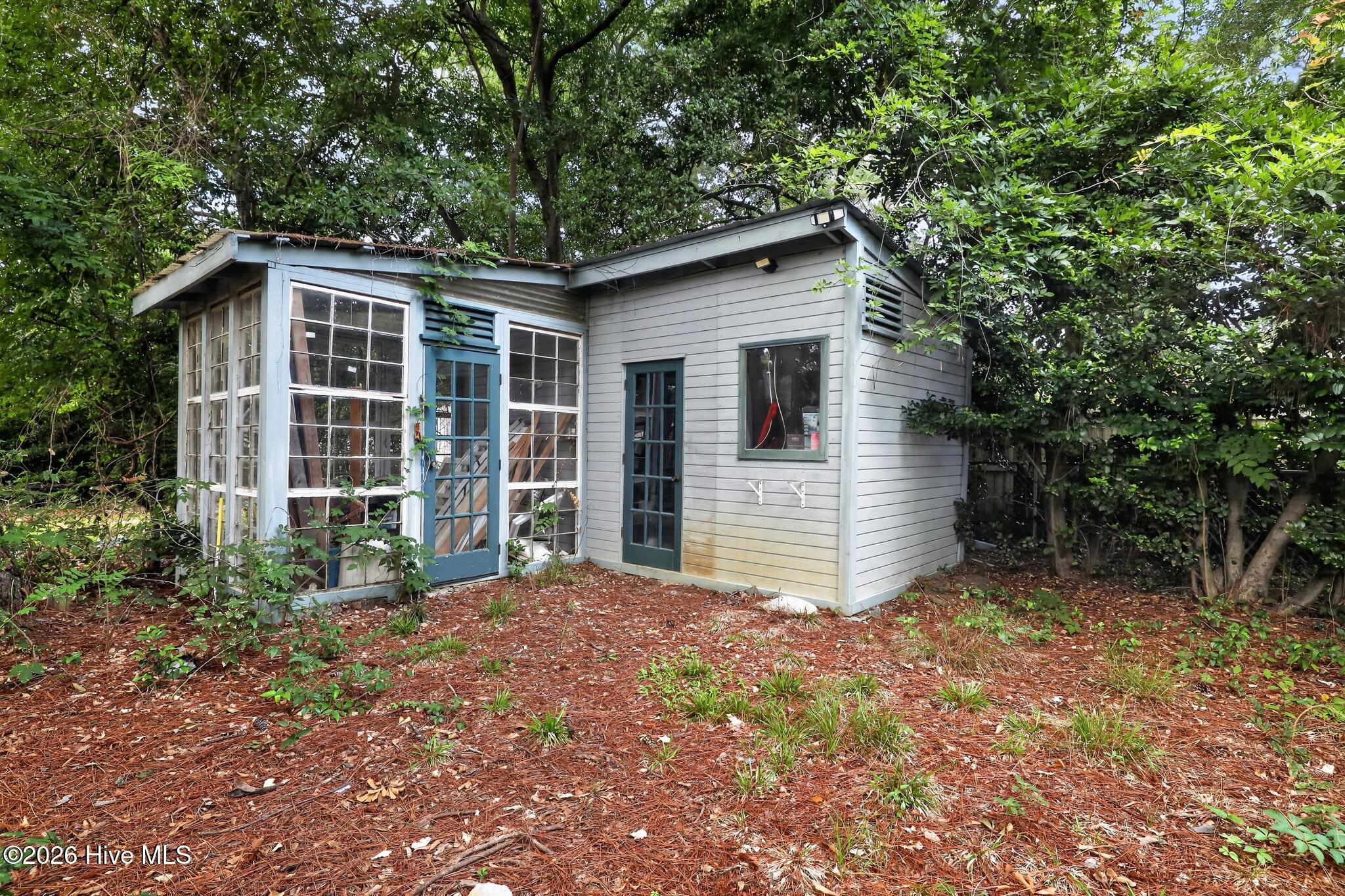 418 Shallowford Circle Property Photo 32
