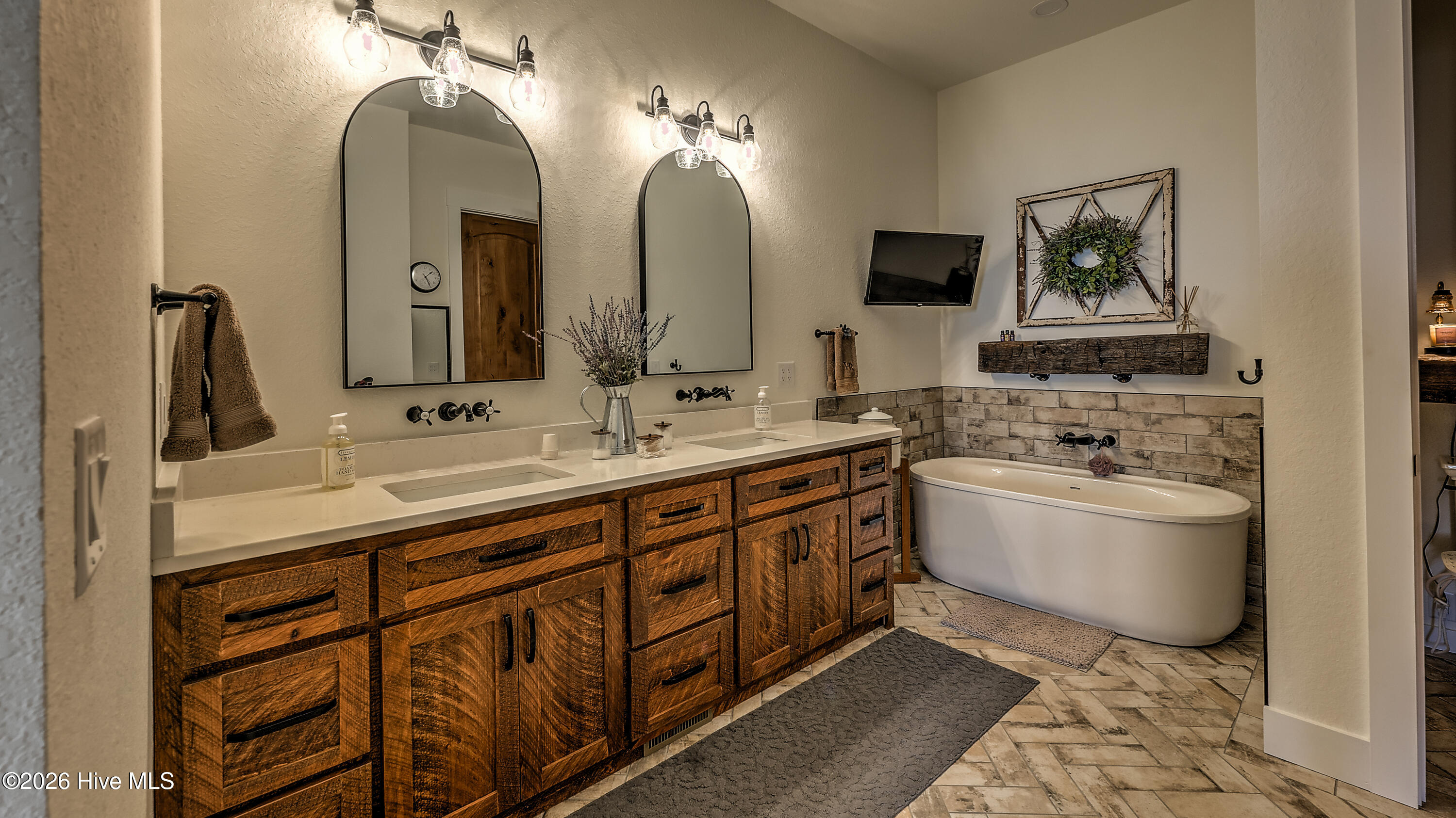 100 Little Den Lane Property Photo 27