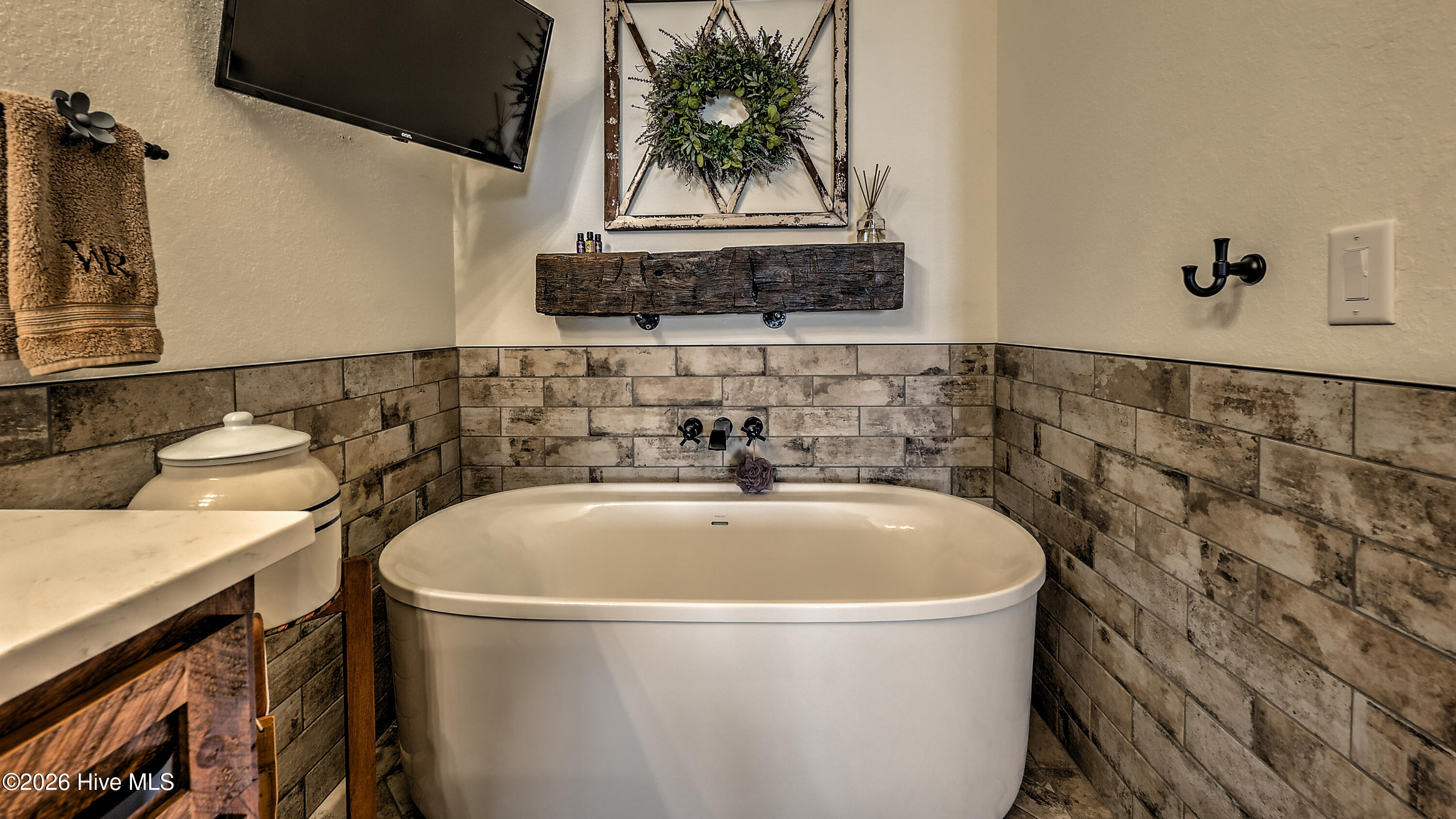 100 Little Den Lane Property Photo 28