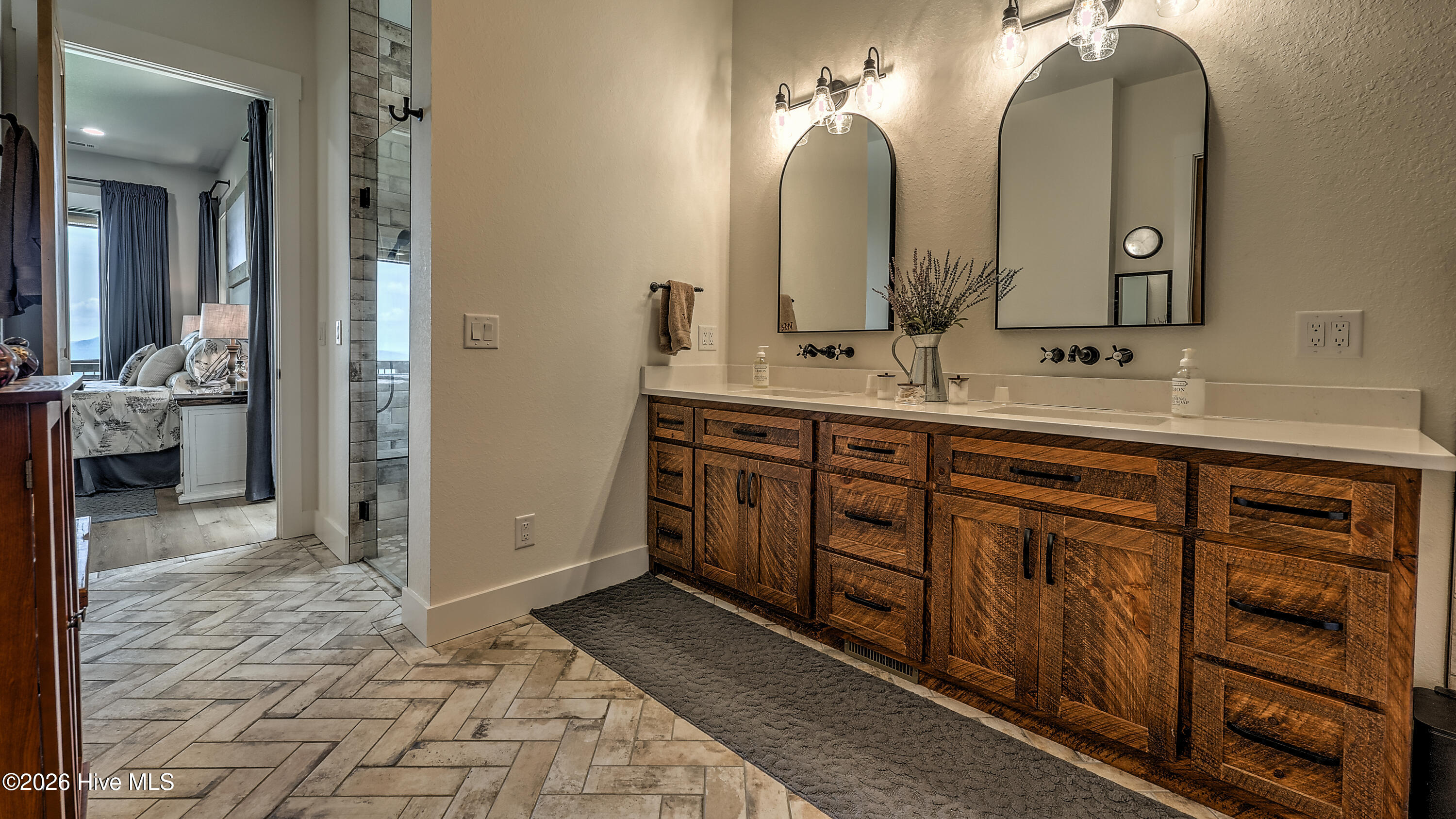 100 Little Den Lane Property Photo 29