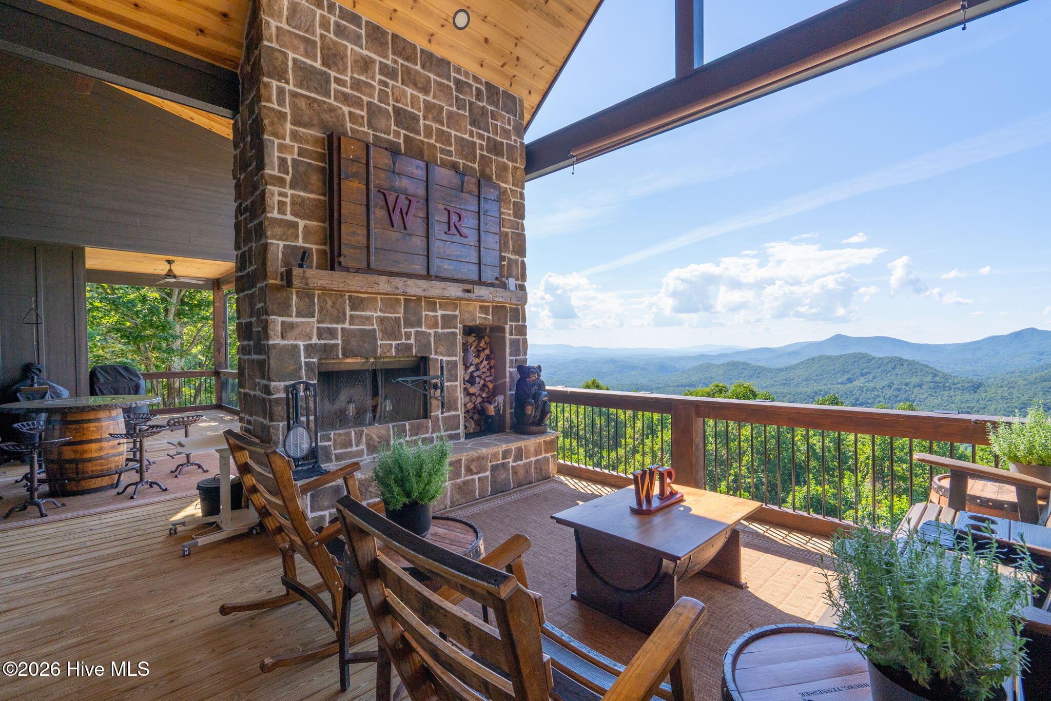 100 Little Den Lane Property Photo 37