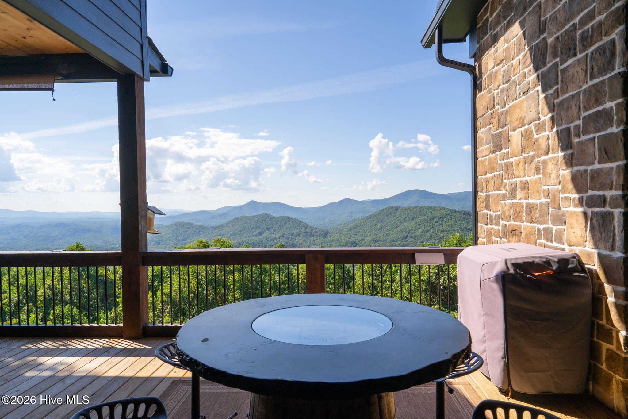 100 Little Den Lane Property Photo 39