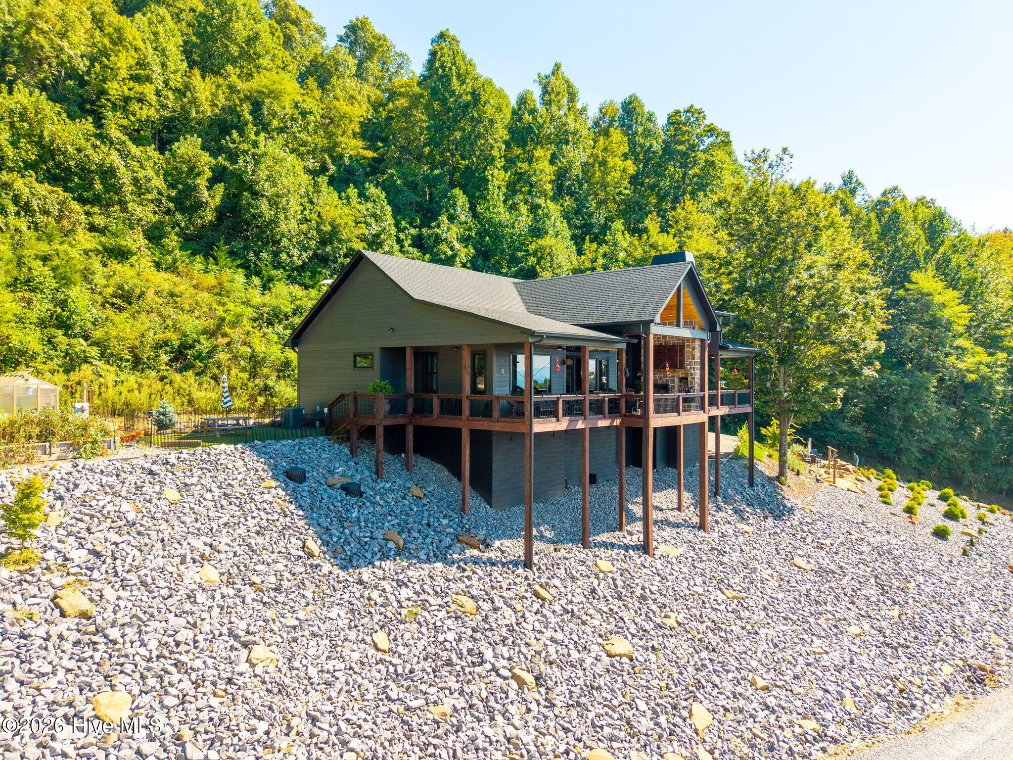 100 Little Den Lane Property Photo 66