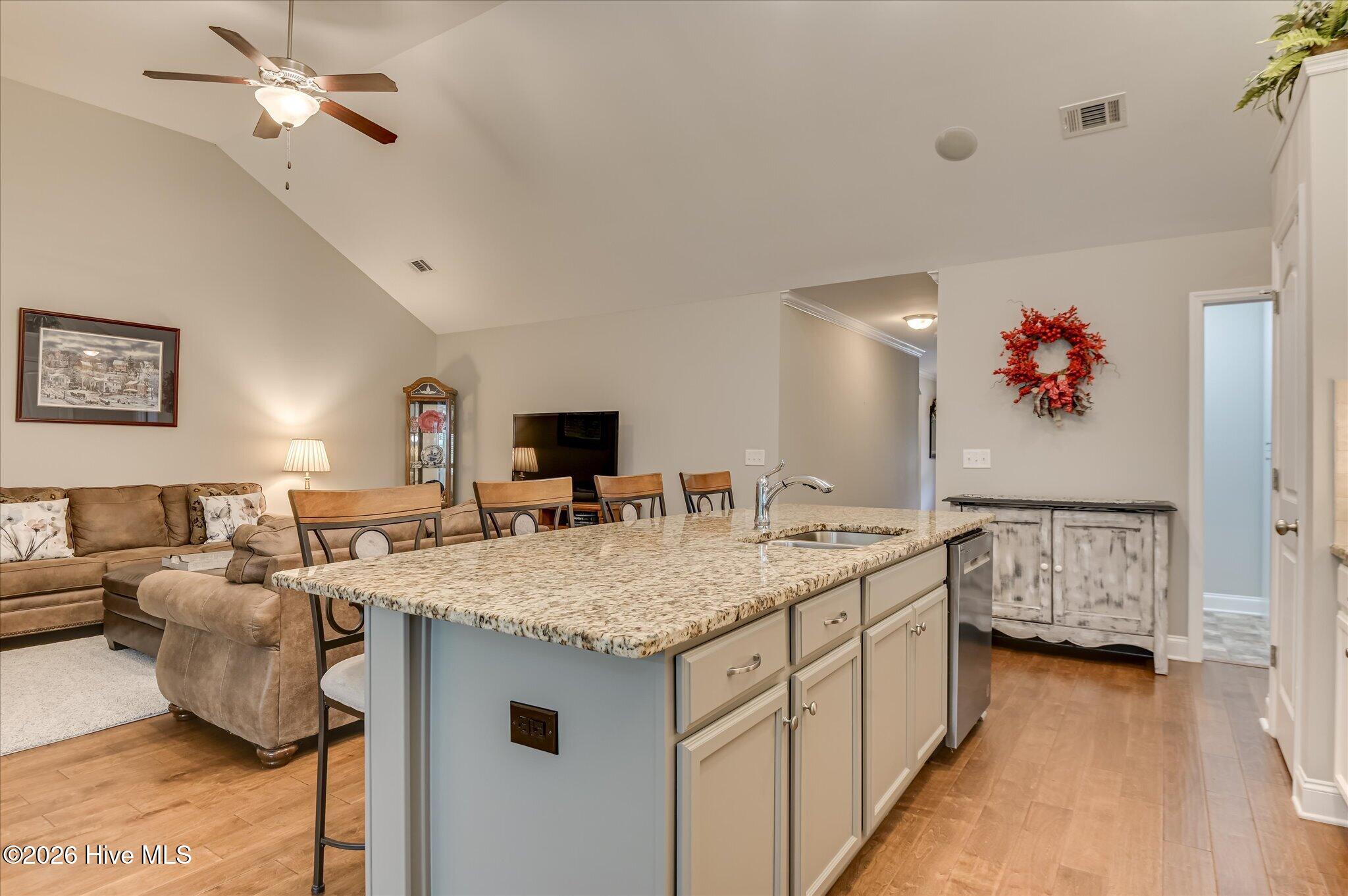 207 Torrey Pine Trail Property Photo 13