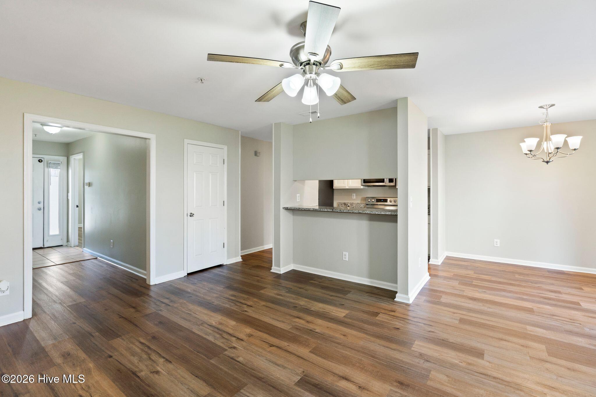 709 Summertime Lane C Property Photo 5