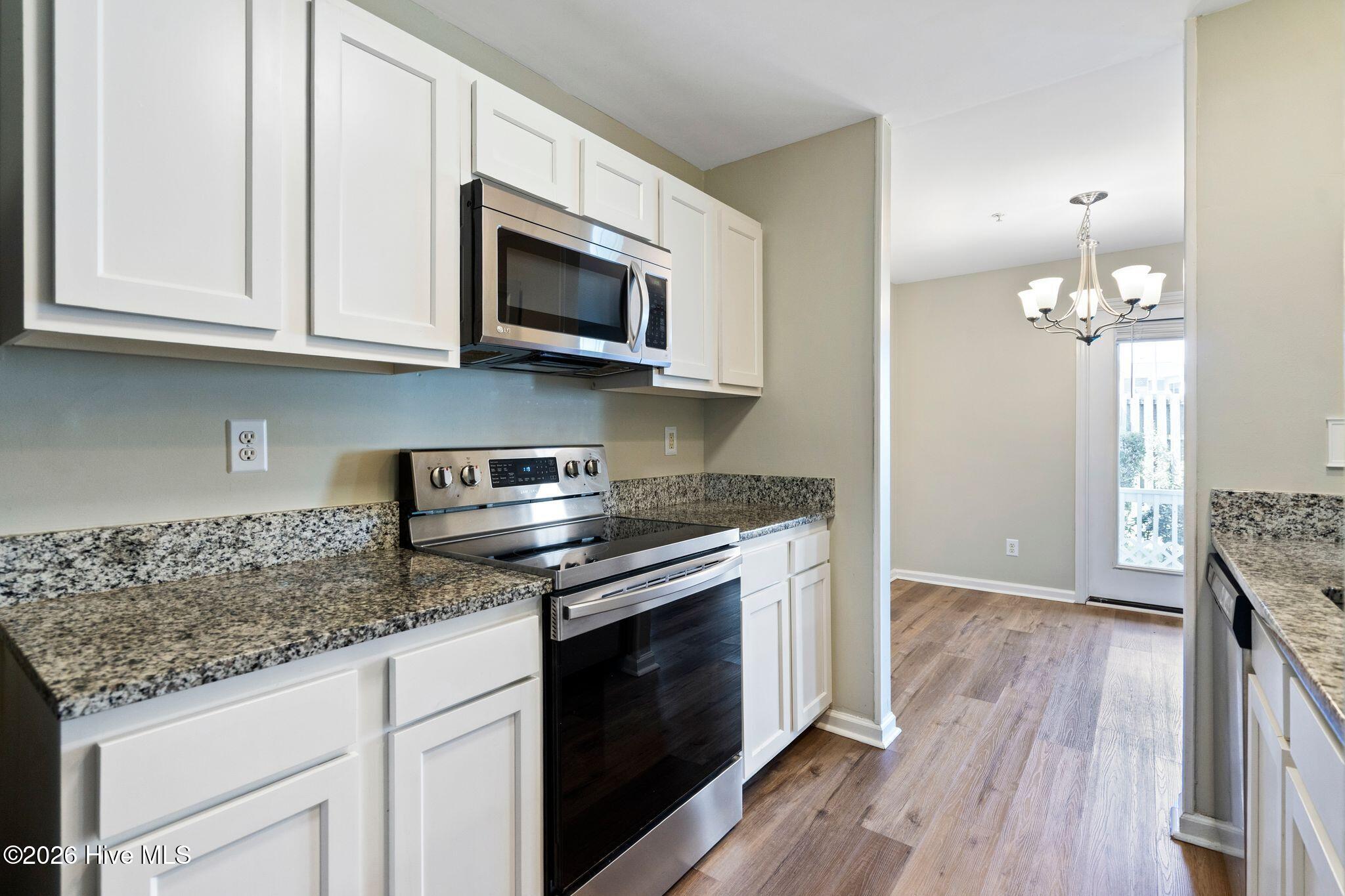 709 Summertime Lane C Property Photo 15