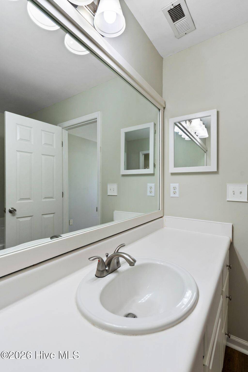 709 Summertime Lane C Property Photo 21