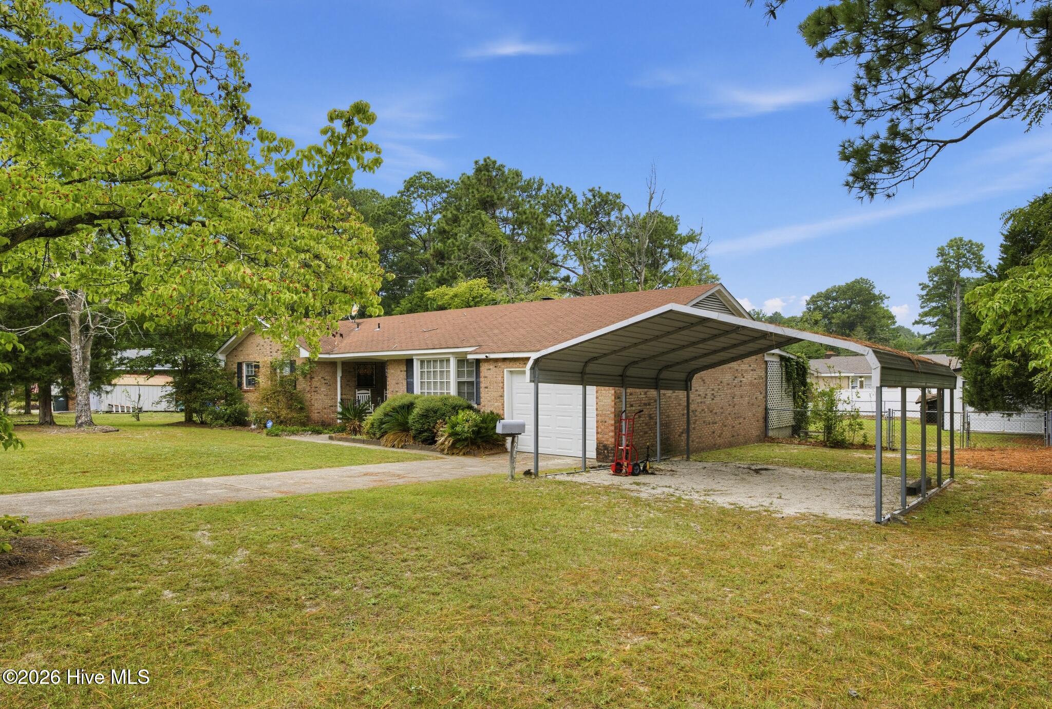 12621 Holly Lane Property Photo 3