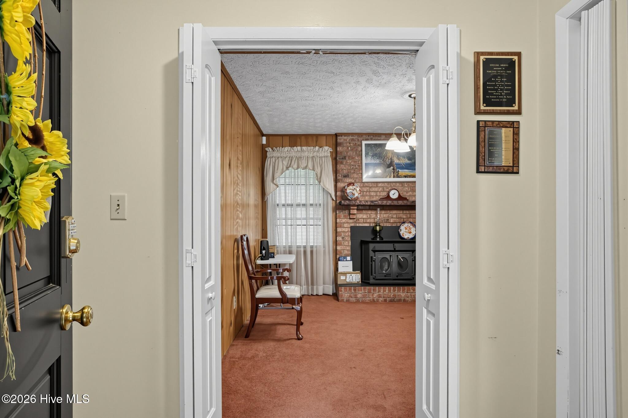 12621 Holly Lane Property Photo 6