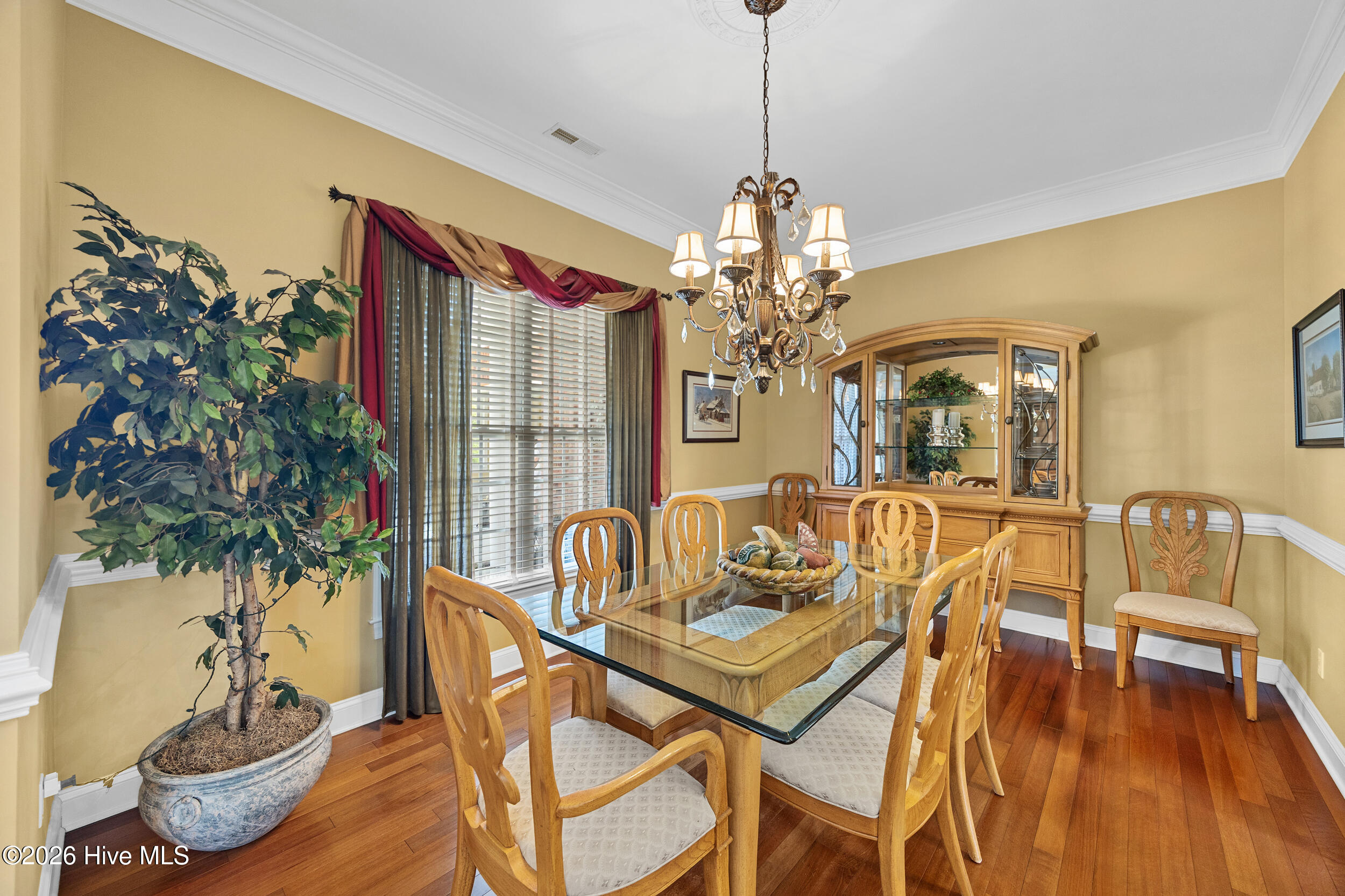 1001 Lismore Way Property Photo 14