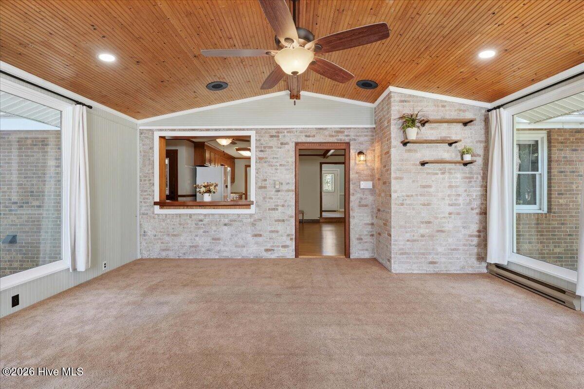 303 Mimosa Park Drive Property Photo 15
