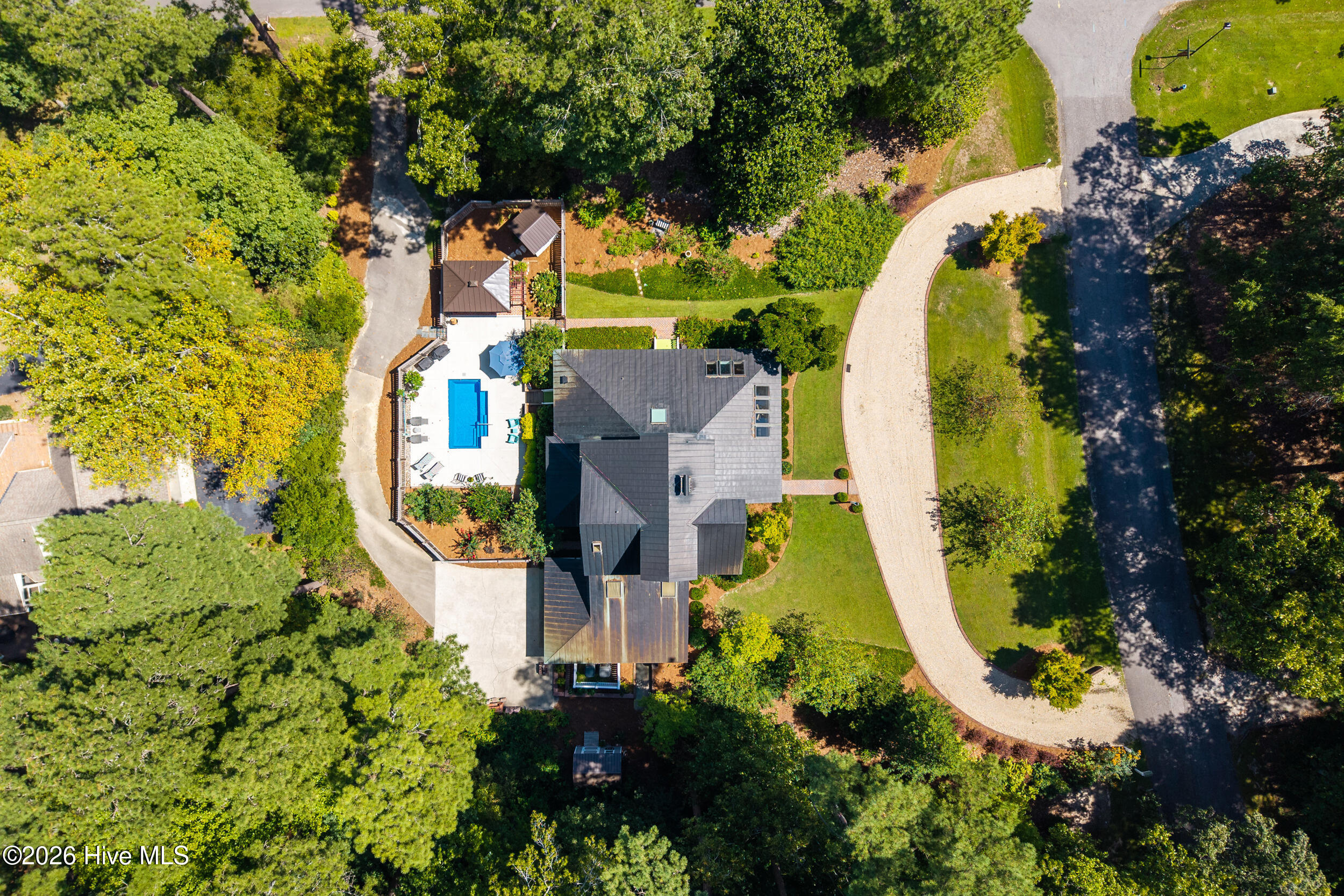 156 Candlewood Road Property Photo 7