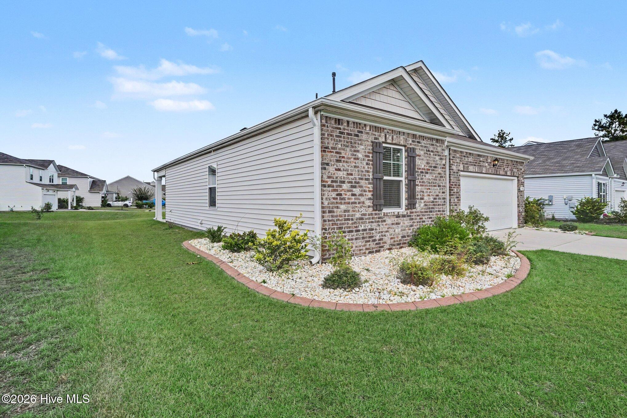 3927 Nandina Court Property Photo 2