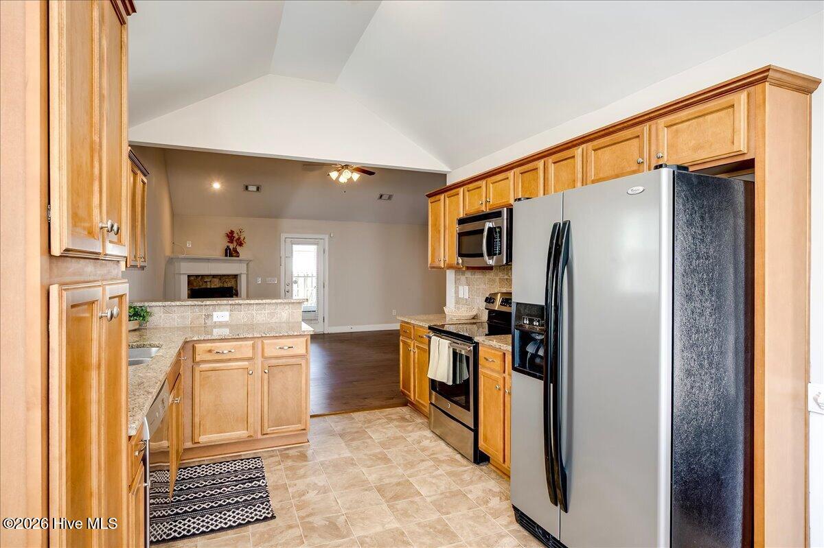 1213 Derby Lane Property Photo 6