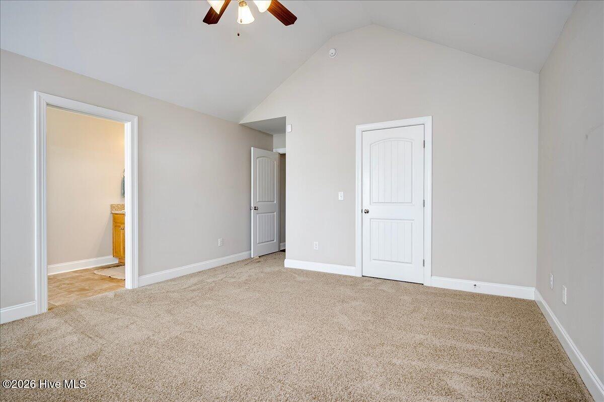 1213 Derby Lane Property Photo 12