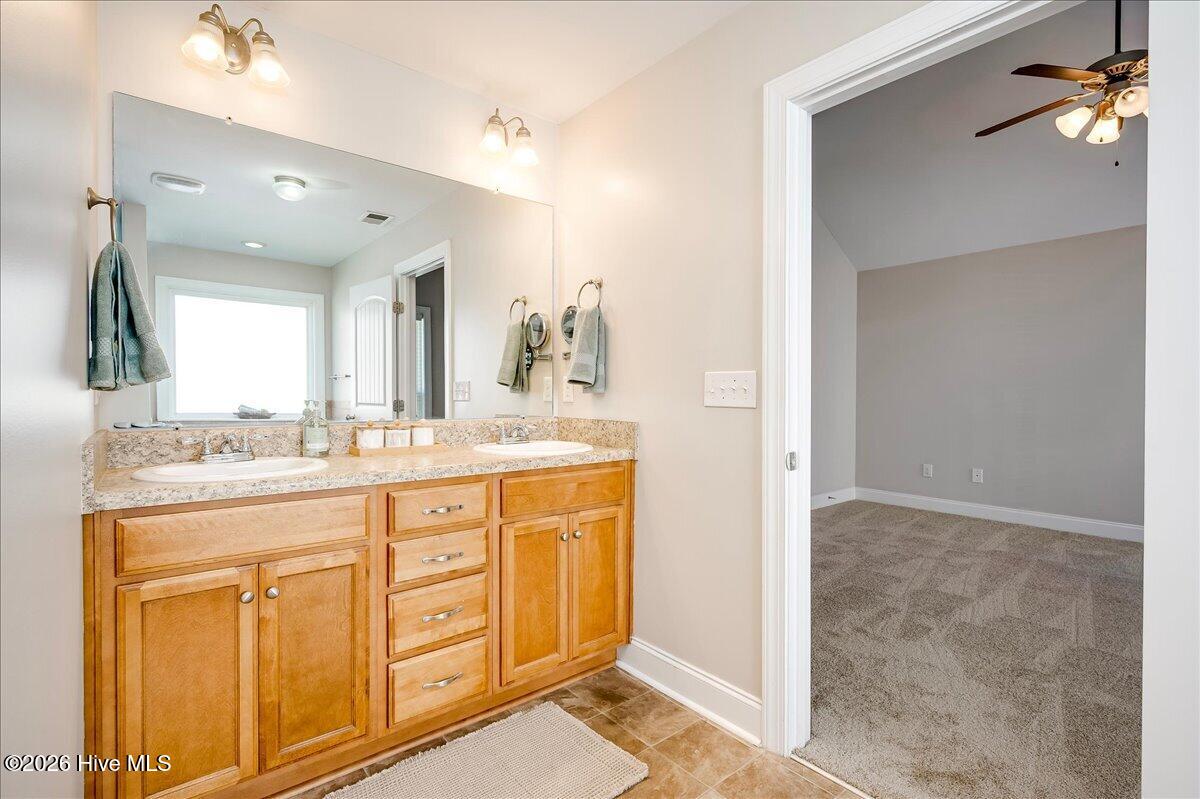 1213 Derby Lane Property Photo 13