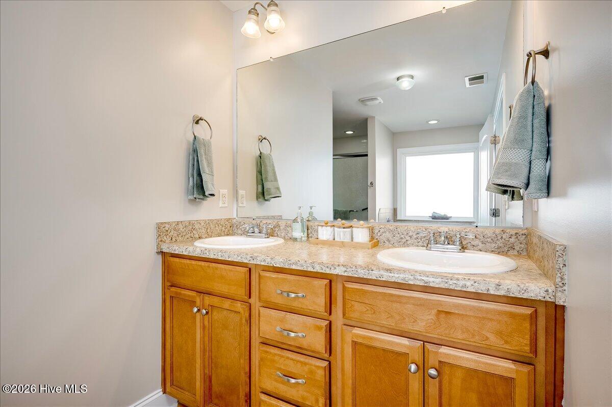 1213 Derby Lane Property Photo 14