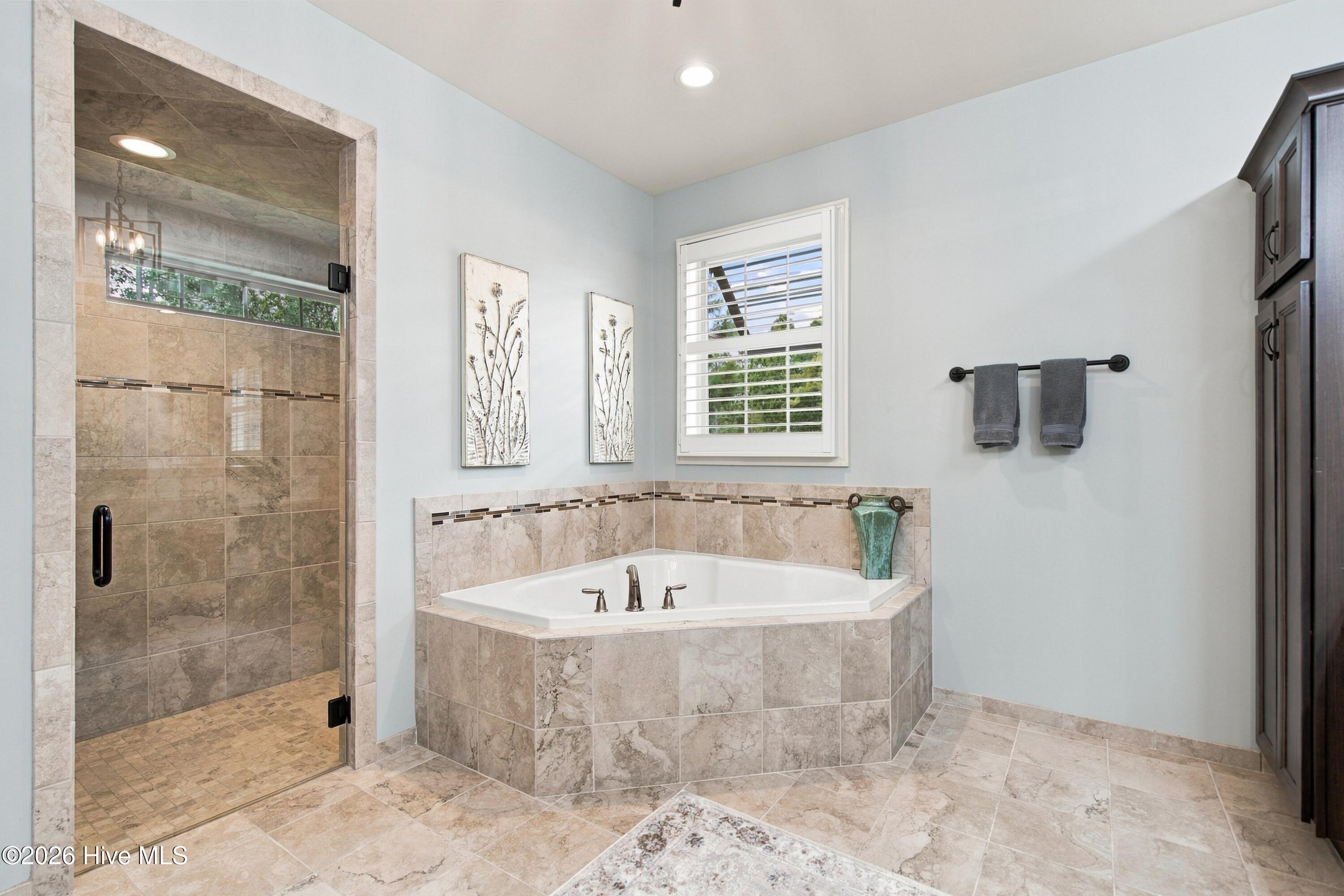 409 Glenn Ellen Drive Property Photo 25