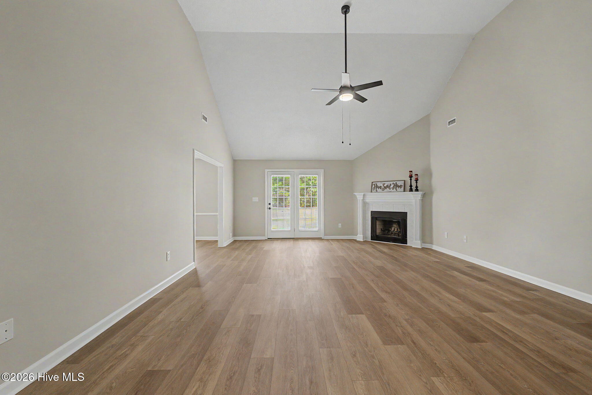 2933 Arrowwood Circle Property Photo 9