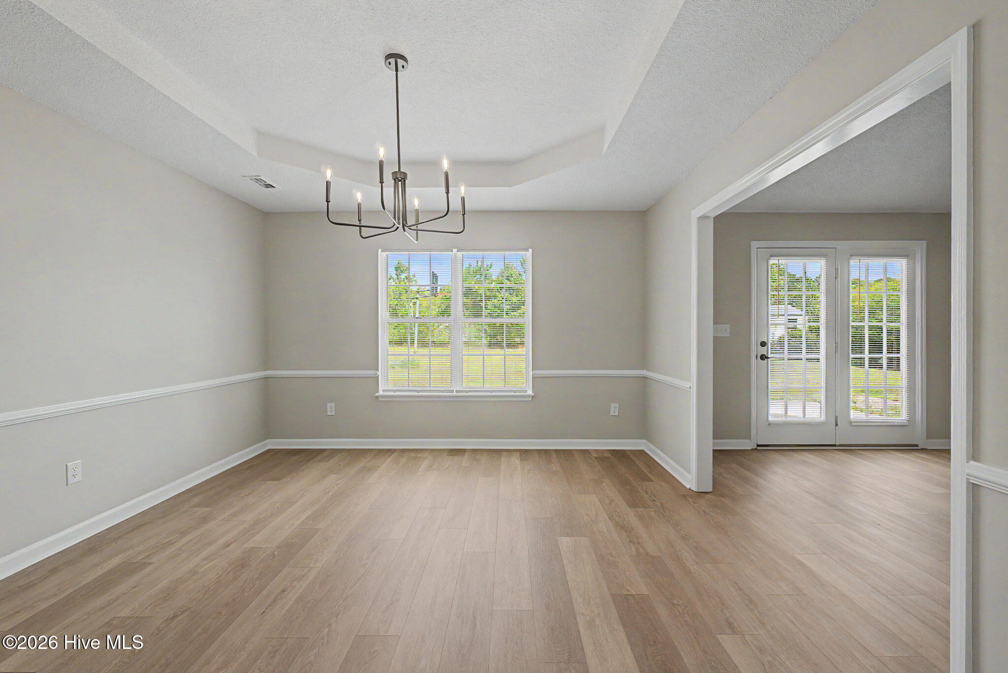 2933 Arrowwood Circle Property Photo 15