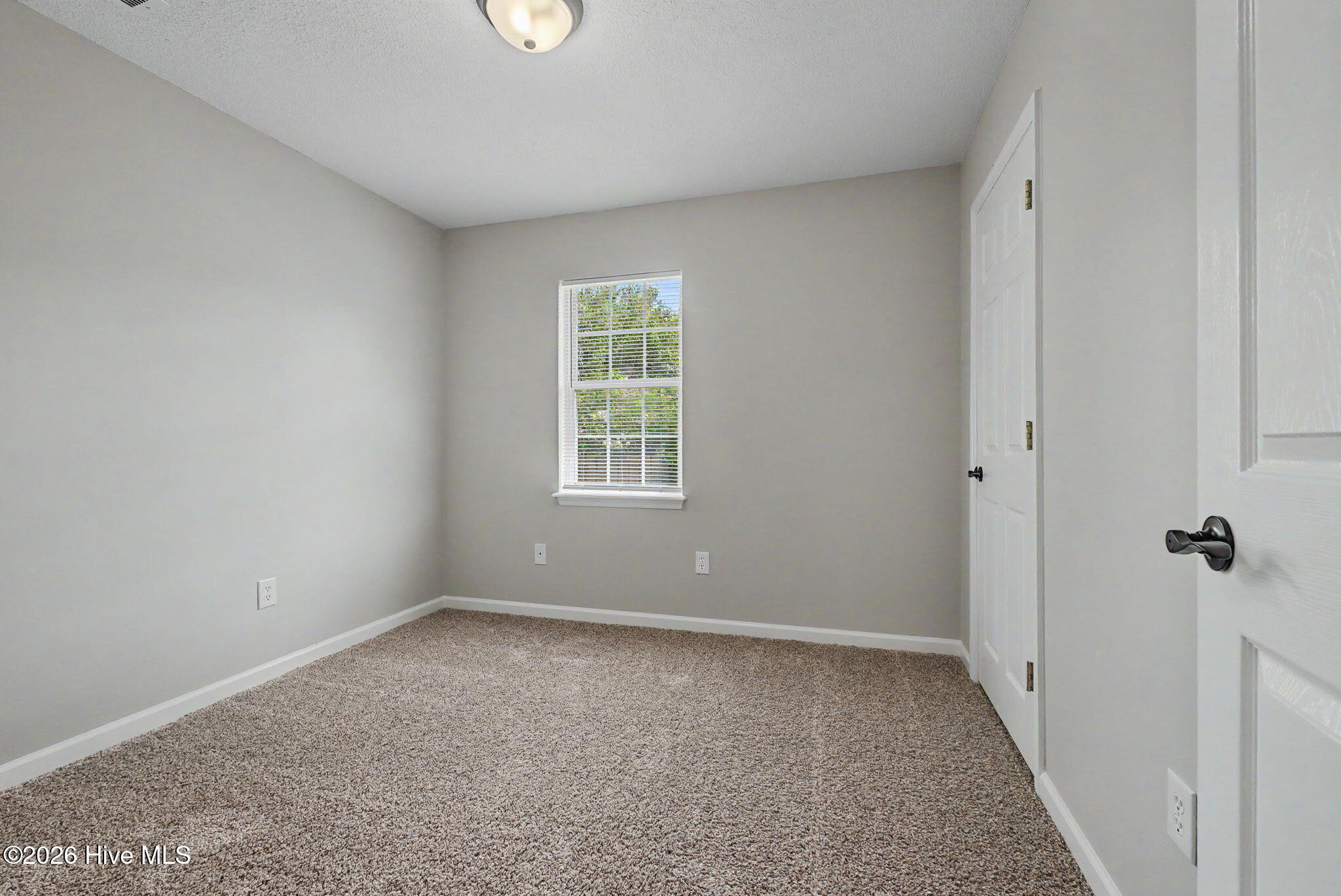 2933 Arrowwood Circle Property Photo 24