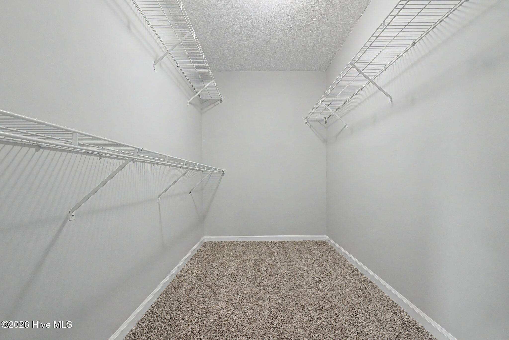 2933 Arrowwood Circle Property Photo 33