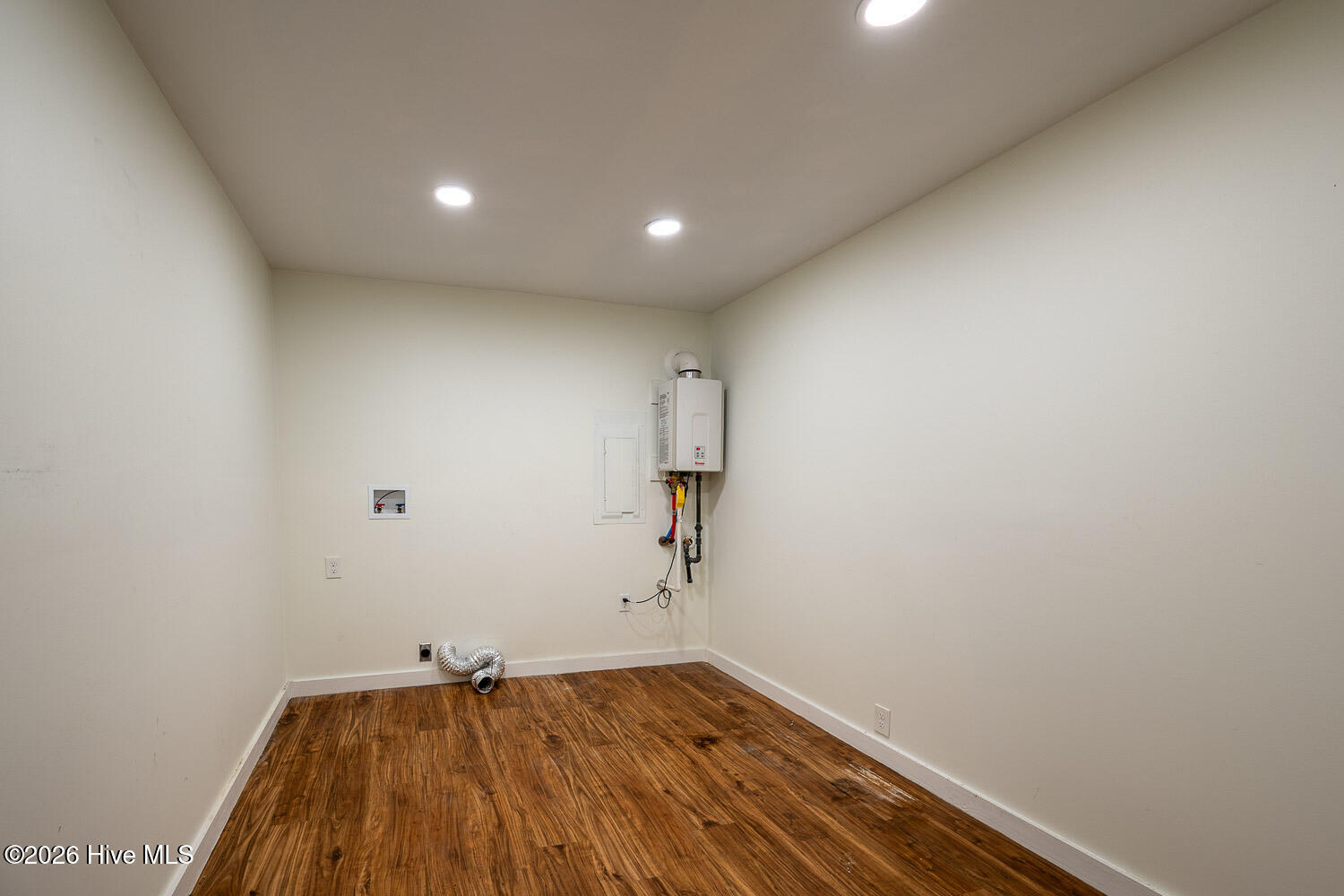511 W 4th Street Property Photo 19