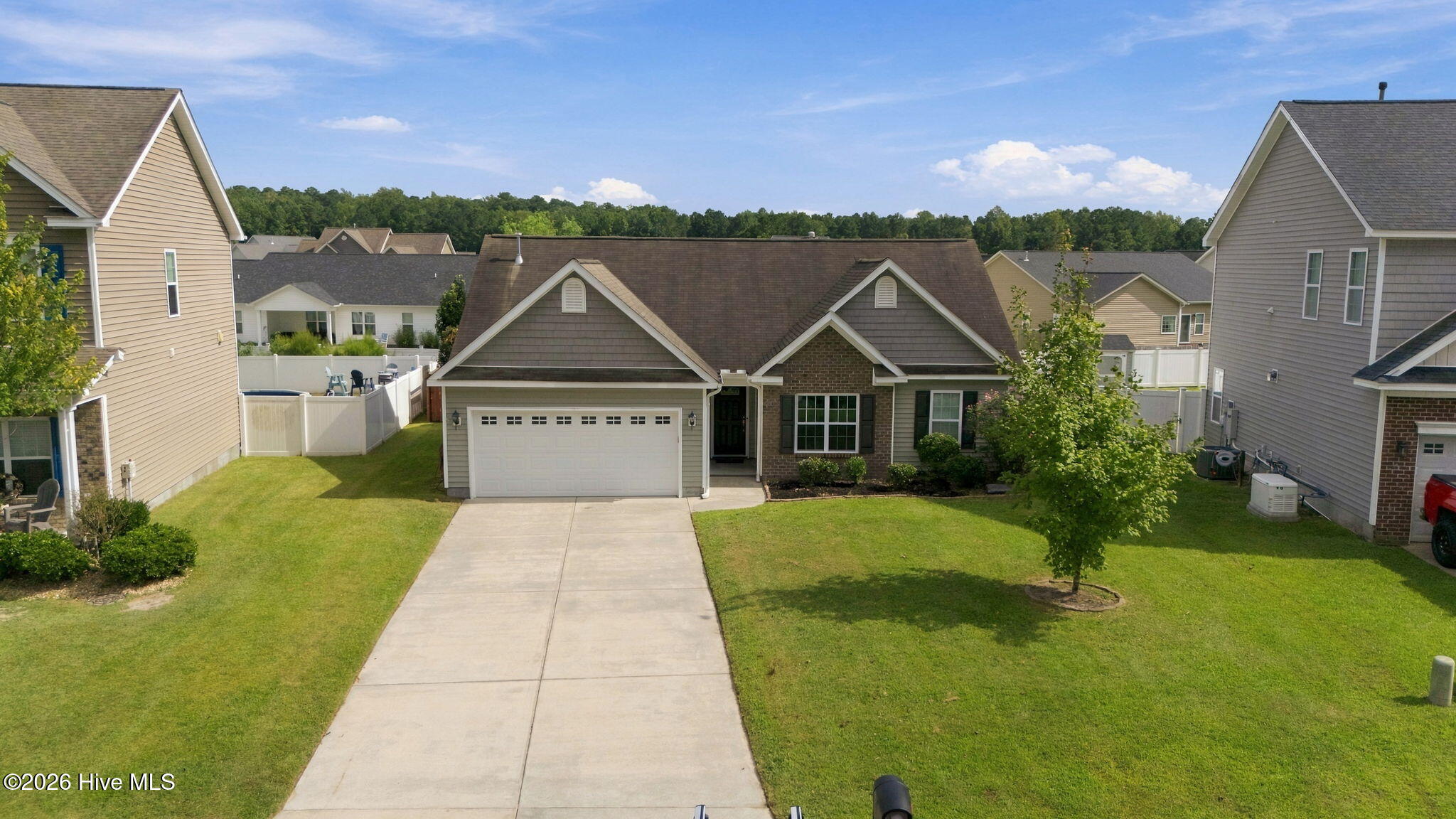 304 Lynden Lane Property Photo 4