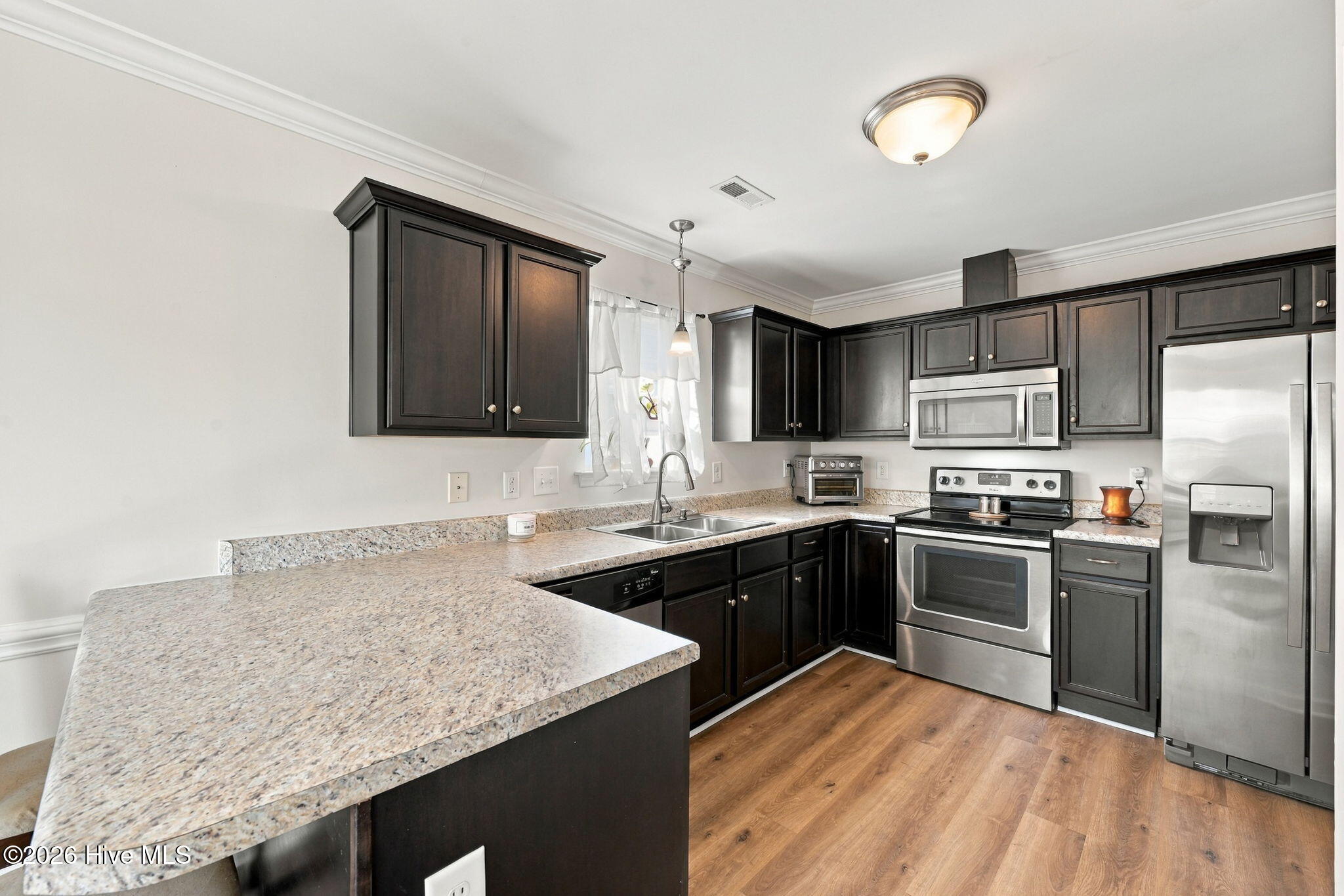 304 Lynden Lane Property Photo 13