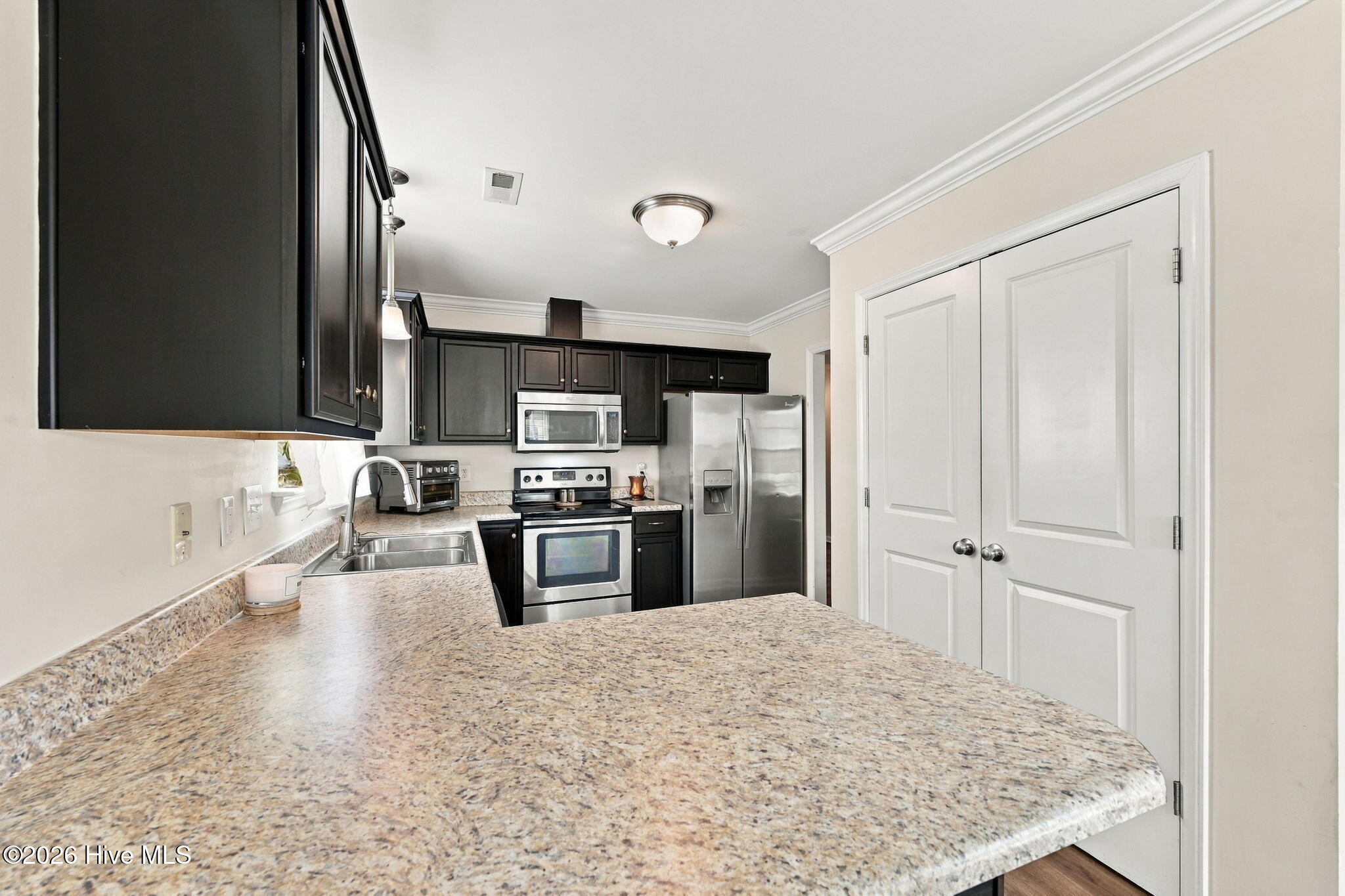 304 Lynden Lane Property Photo 15